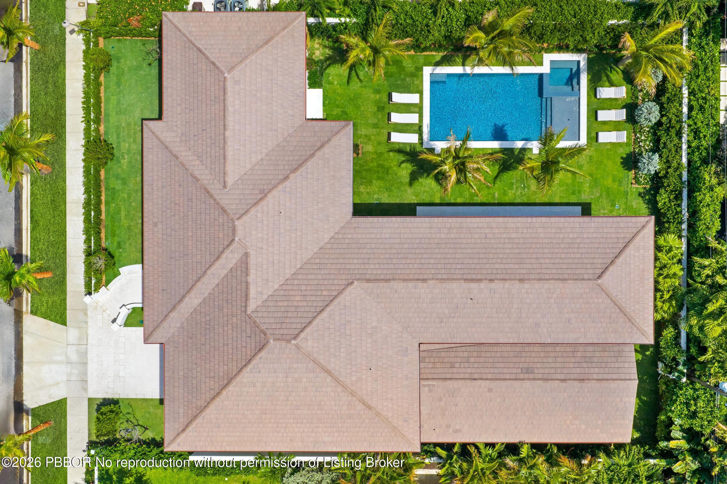 122 Bloomfield Drive