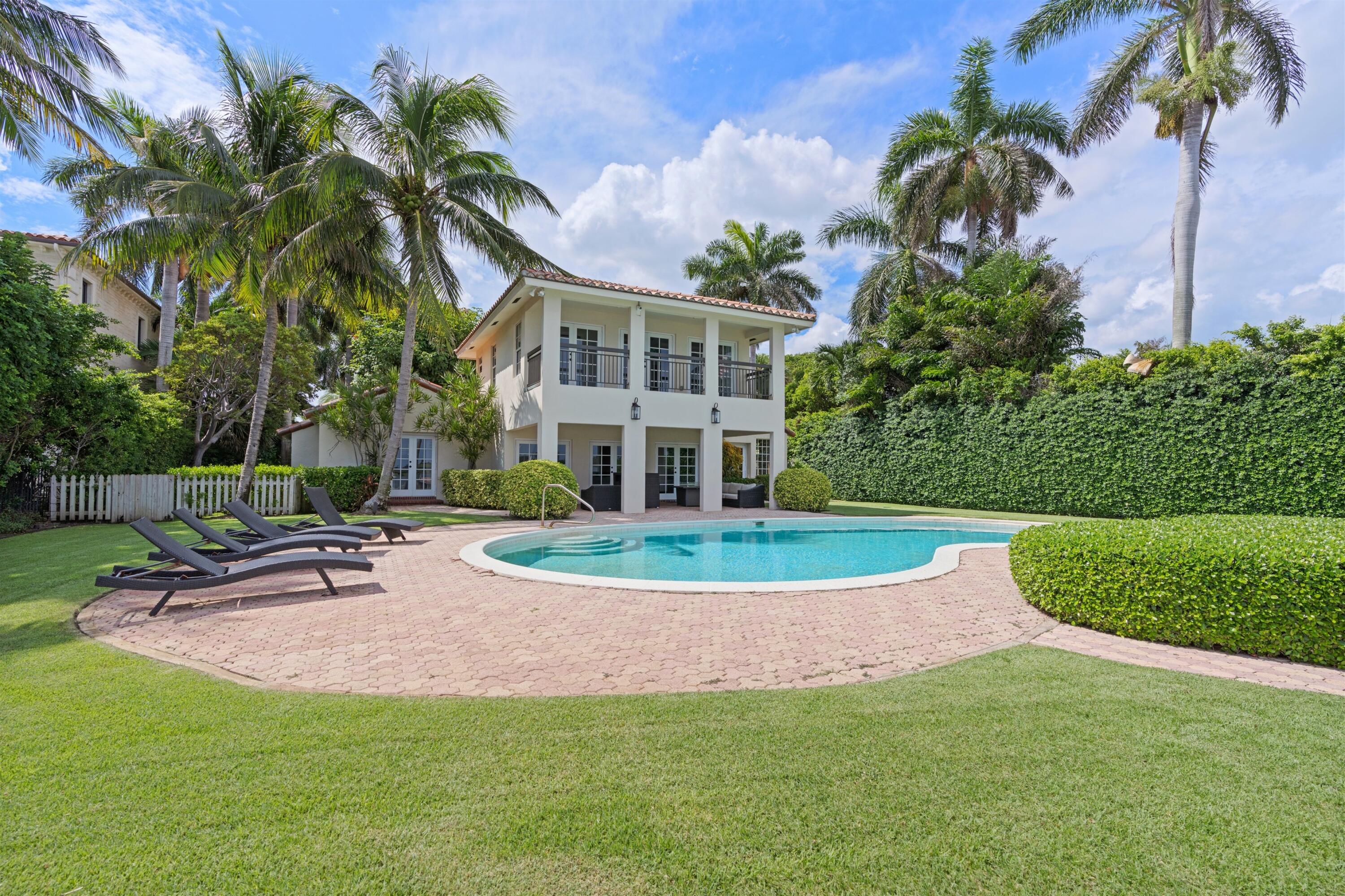 3304 N Flagler Drive