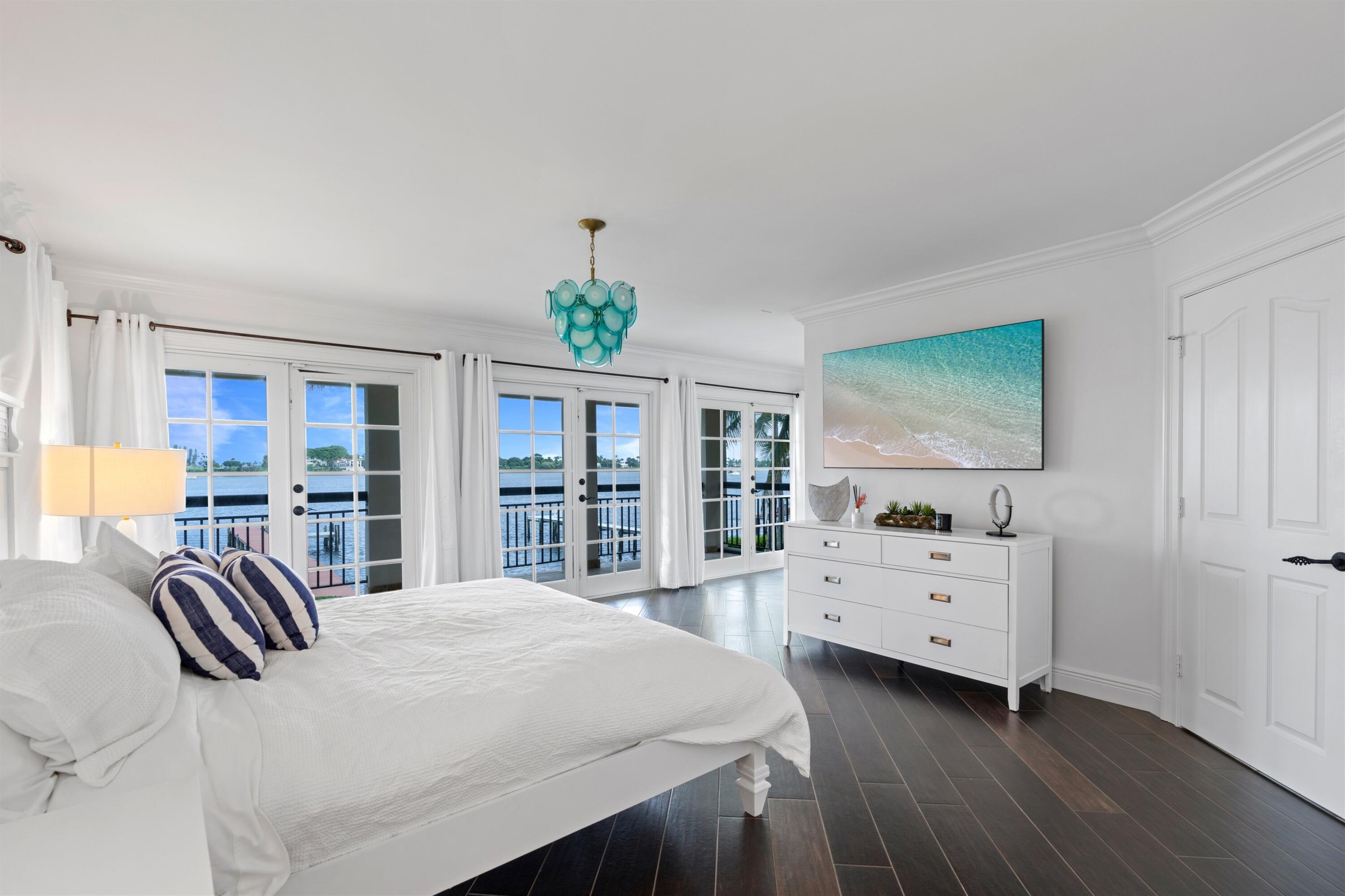 3304 N Flagler Drive