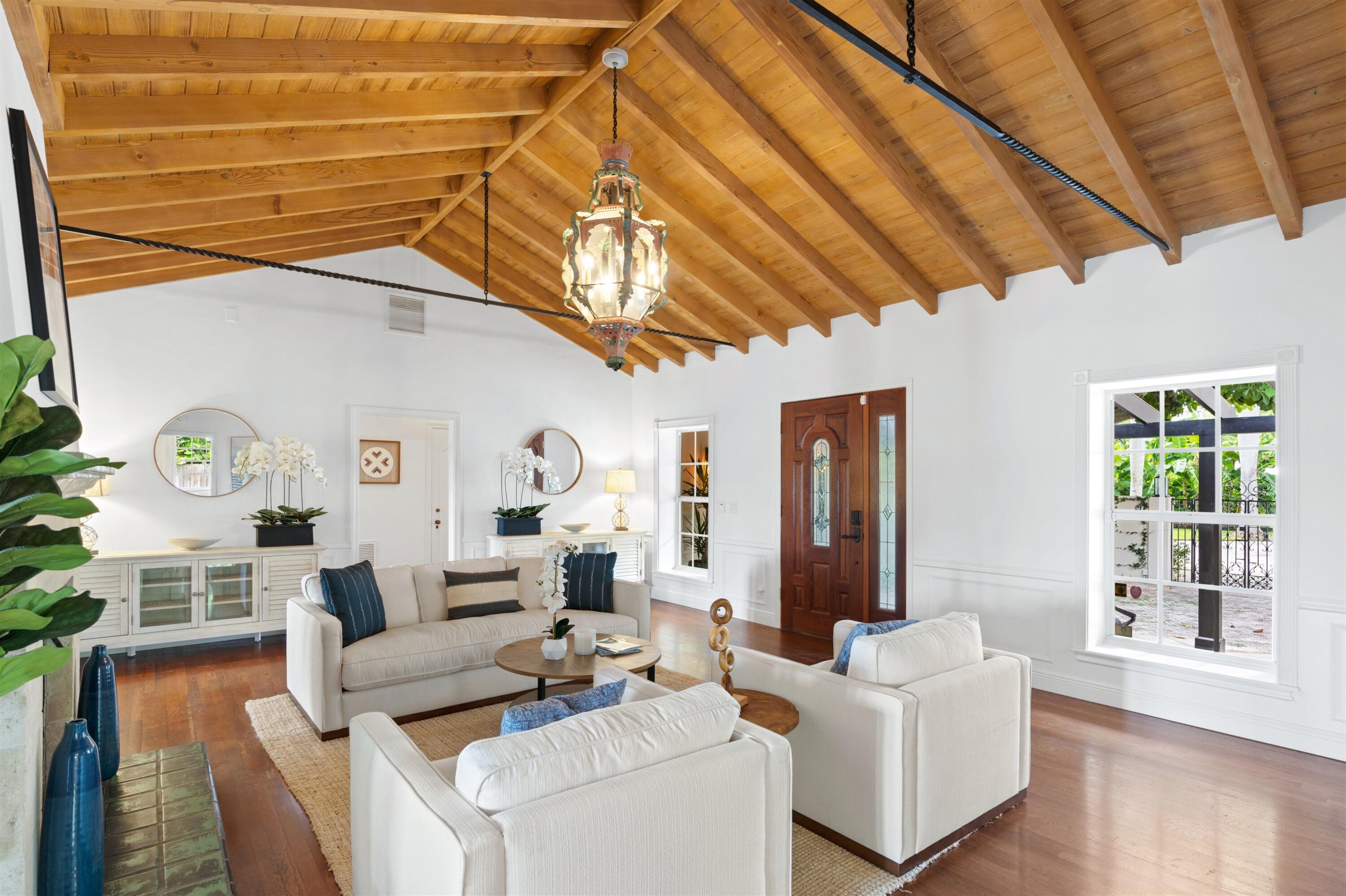 3304 N Flagler Drive