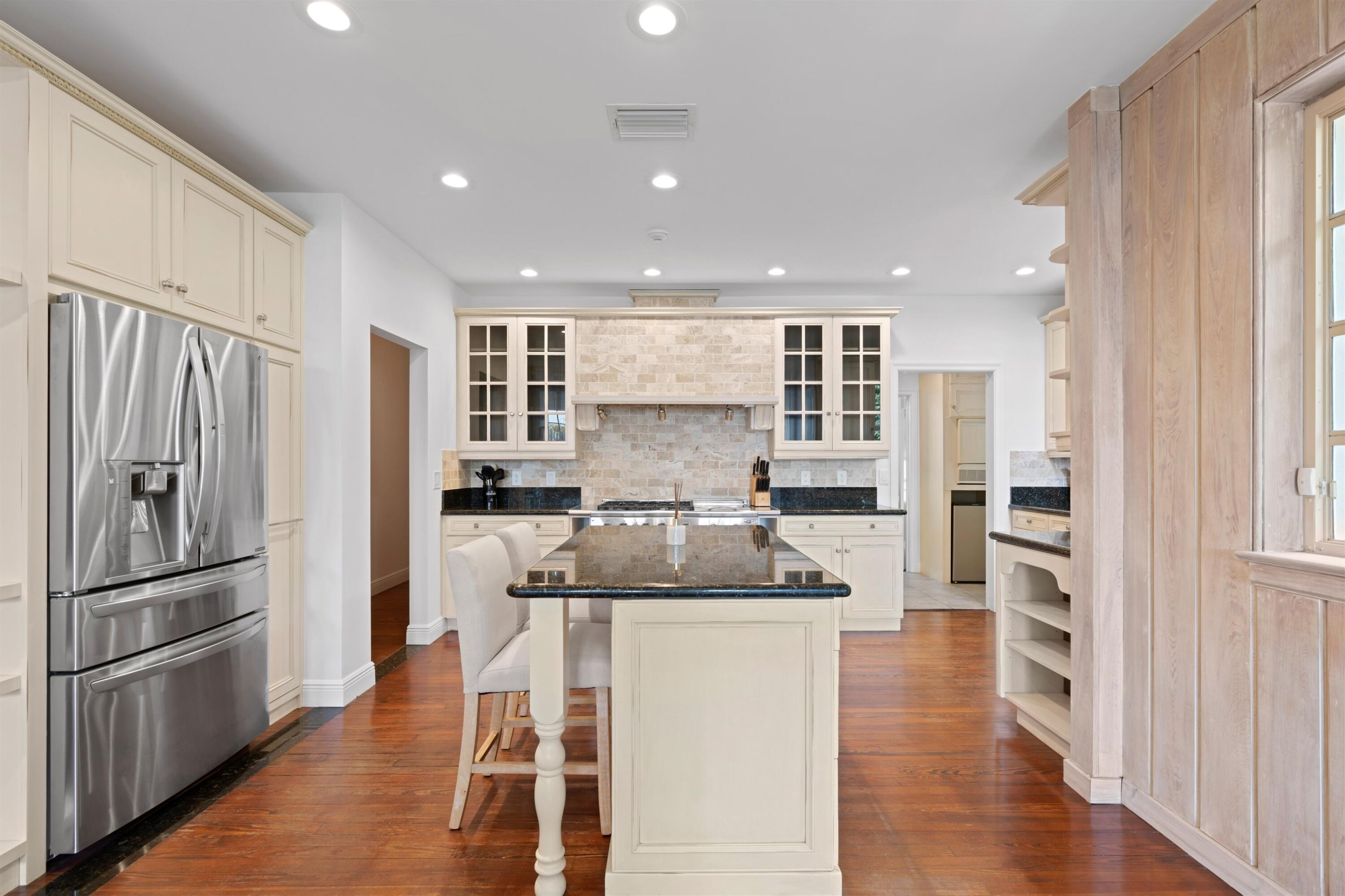 3304 N Flagler Drive