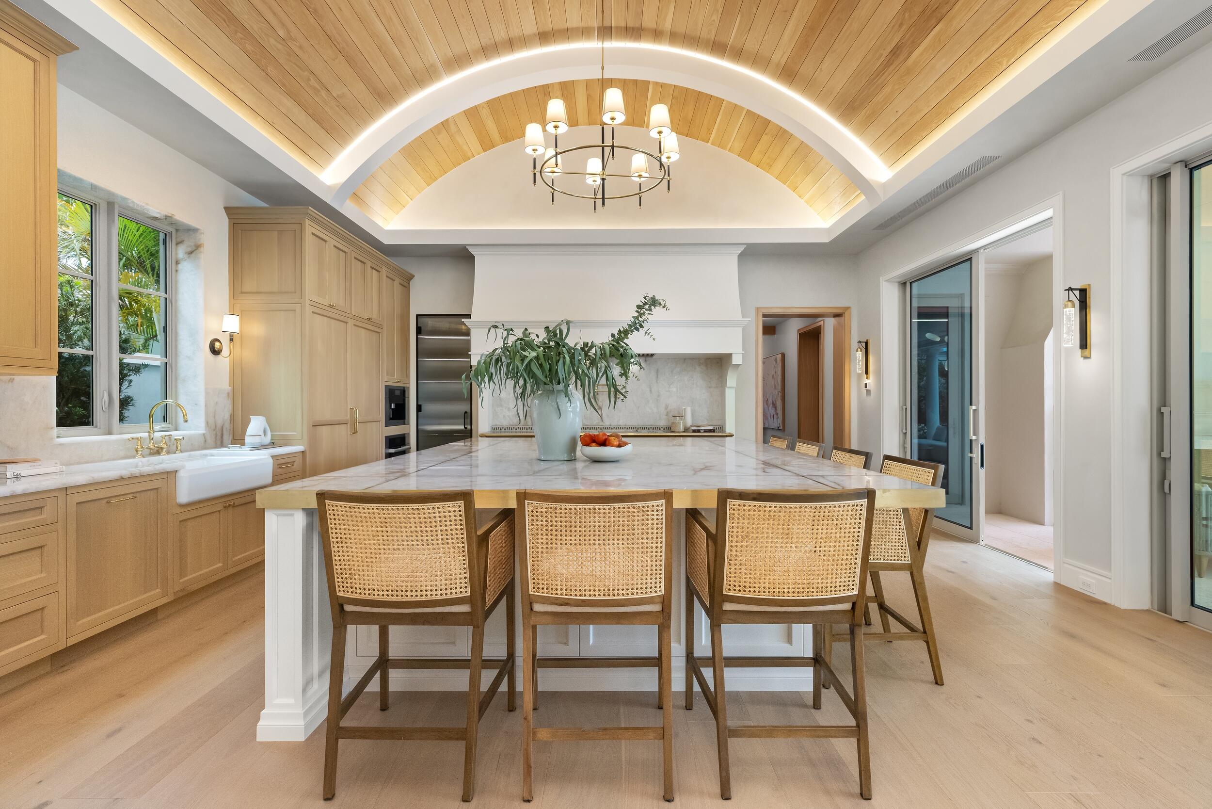 122 Bloomfield Drive