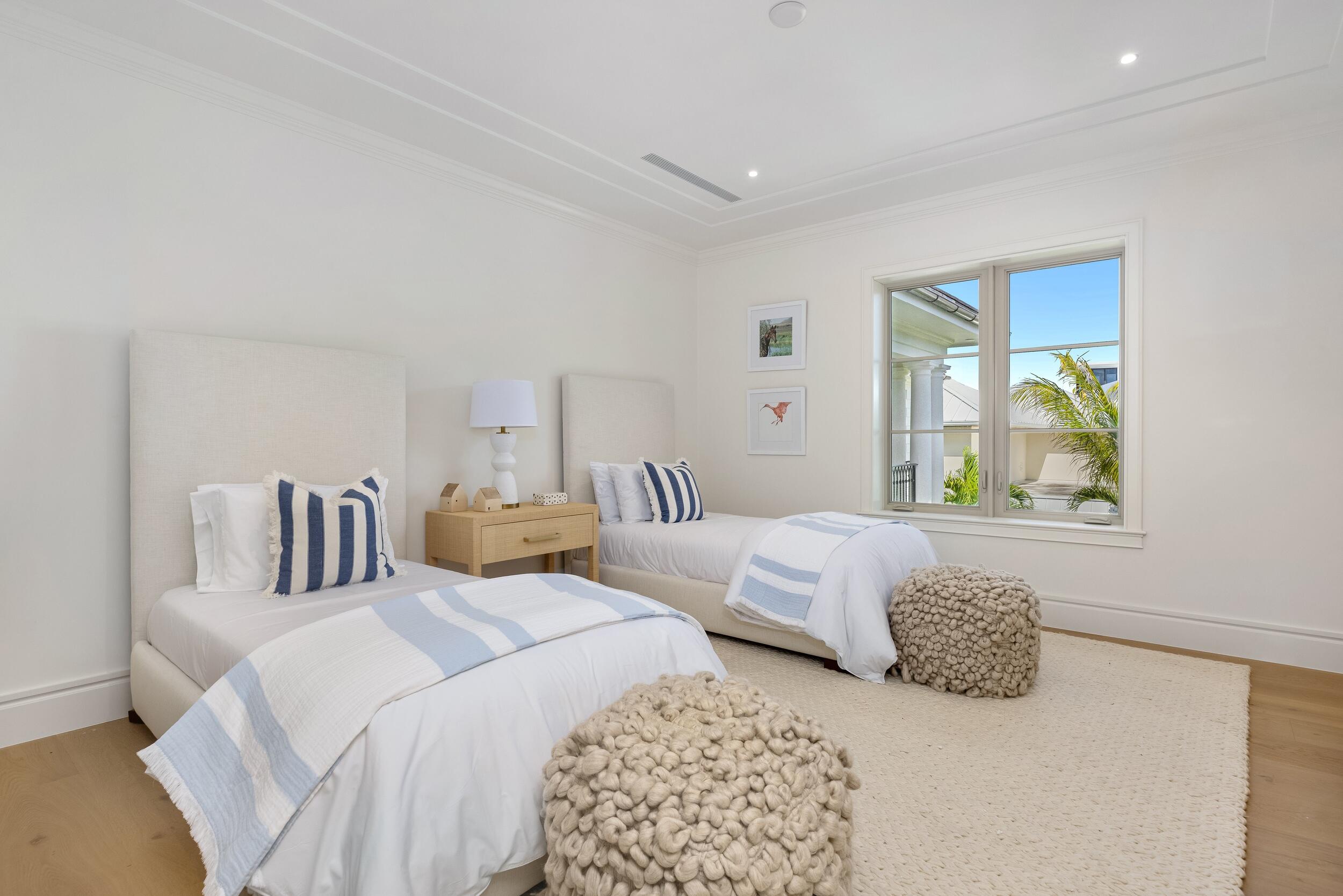 122 Bloomfield Drive