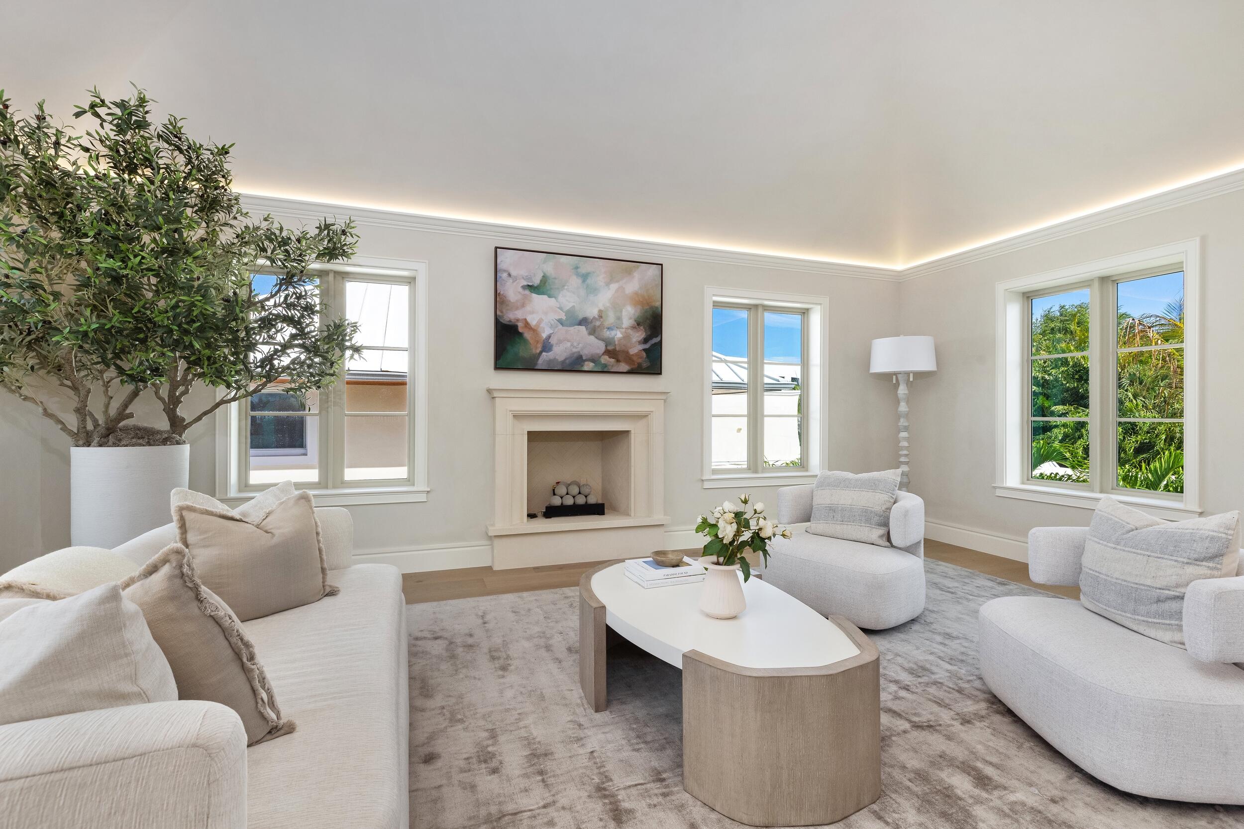 122 Bloomfield Drive