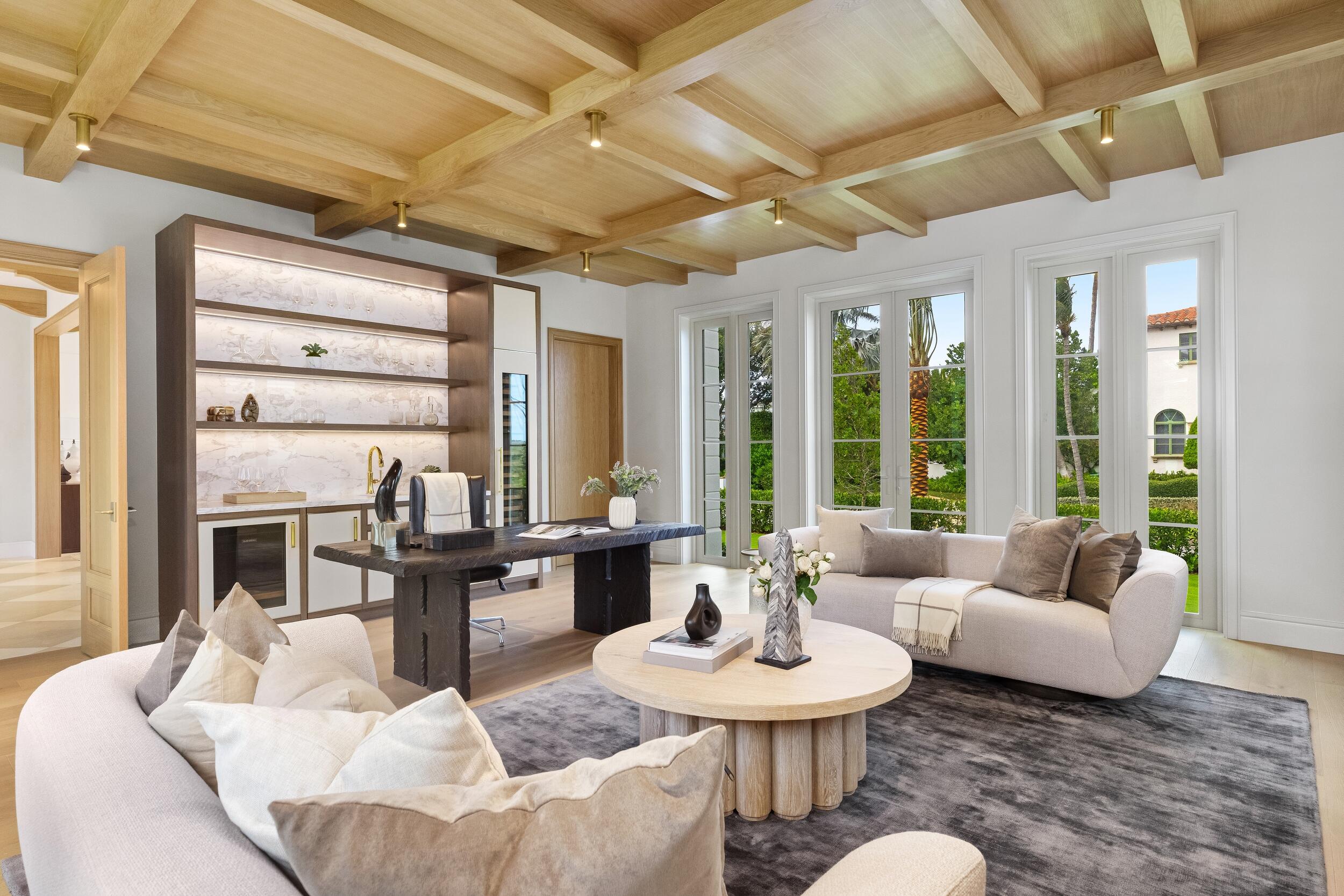 122 Bloomfield Drive