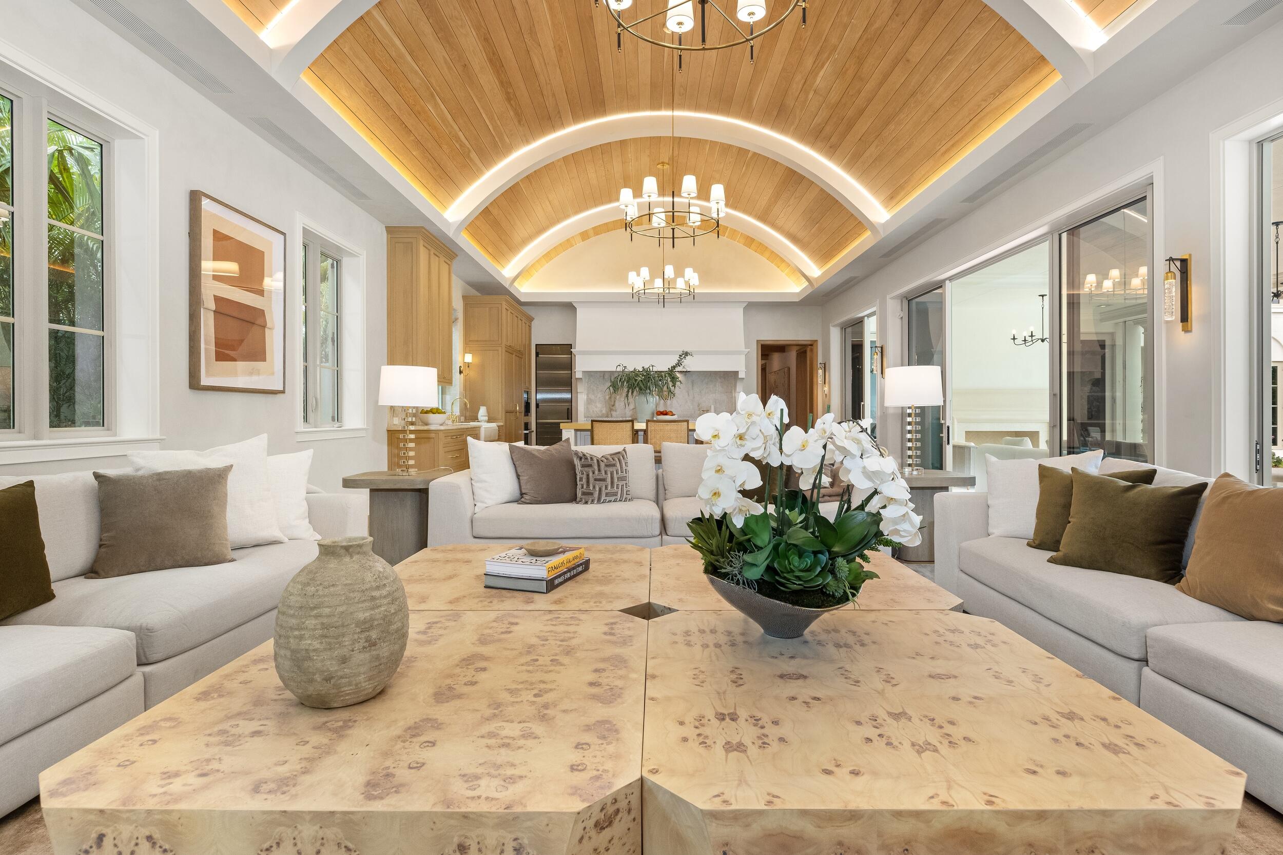 122 Bloomfield Drive