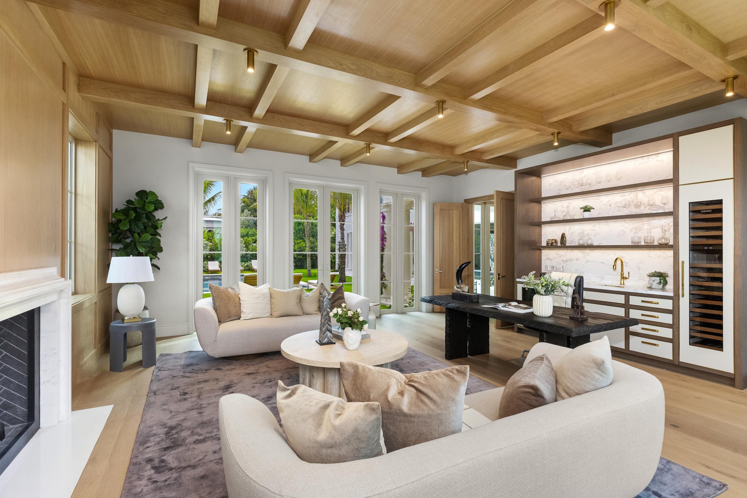 122 Bloomfield Drive