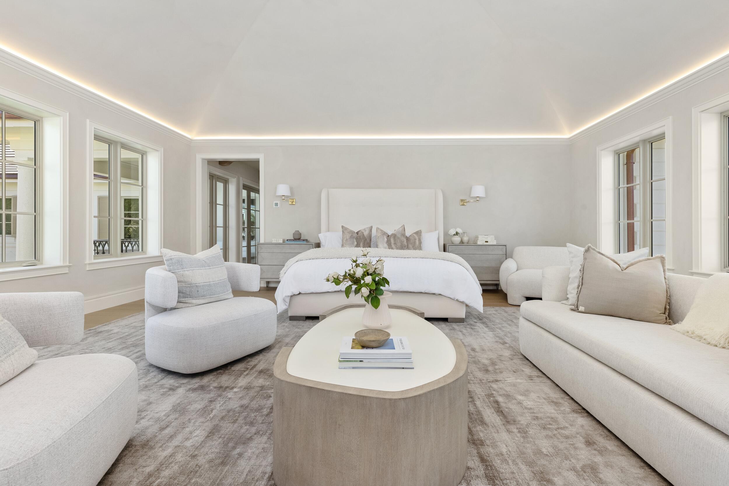 122 Bloomfield Drive