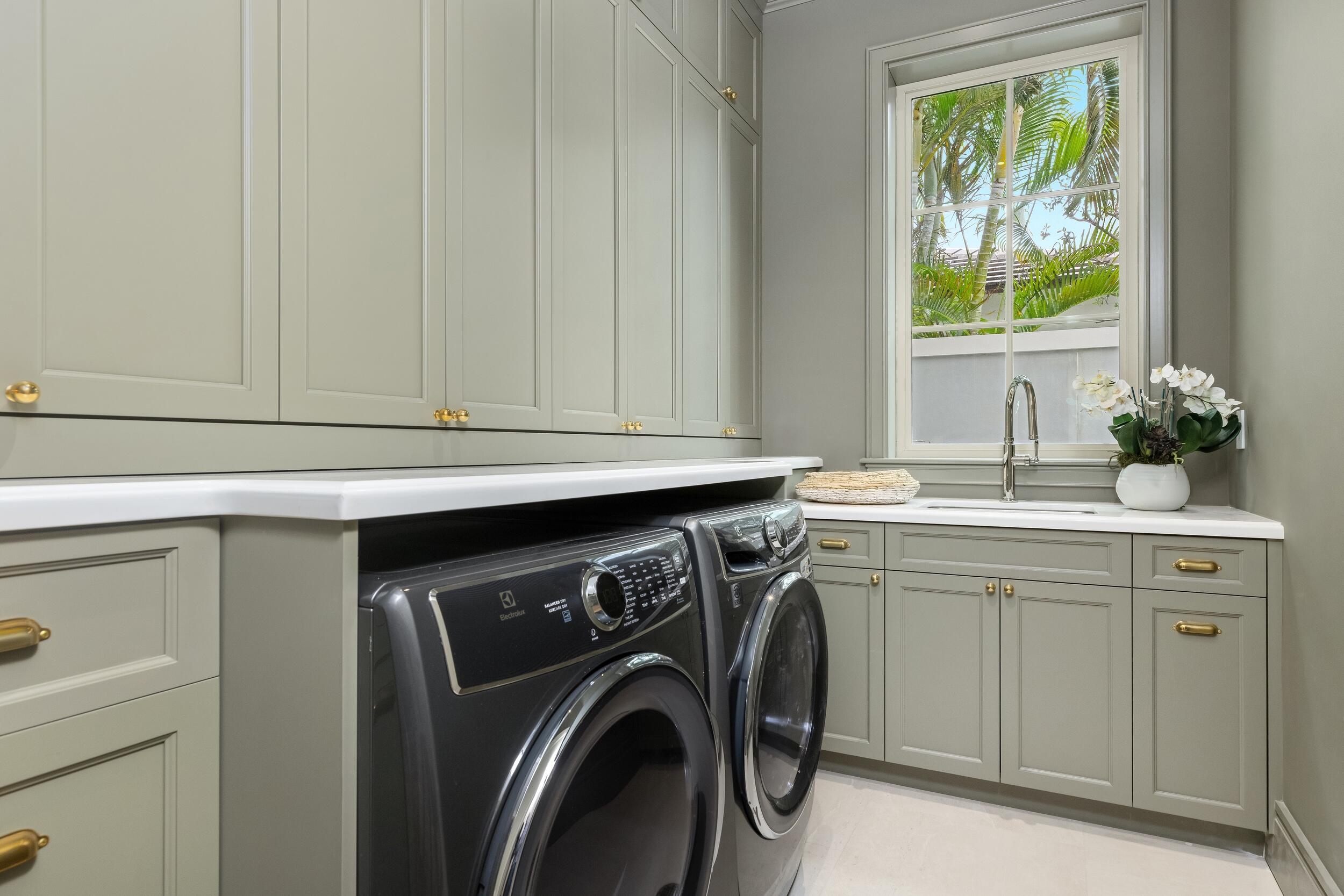 122 Bloomfield Drive