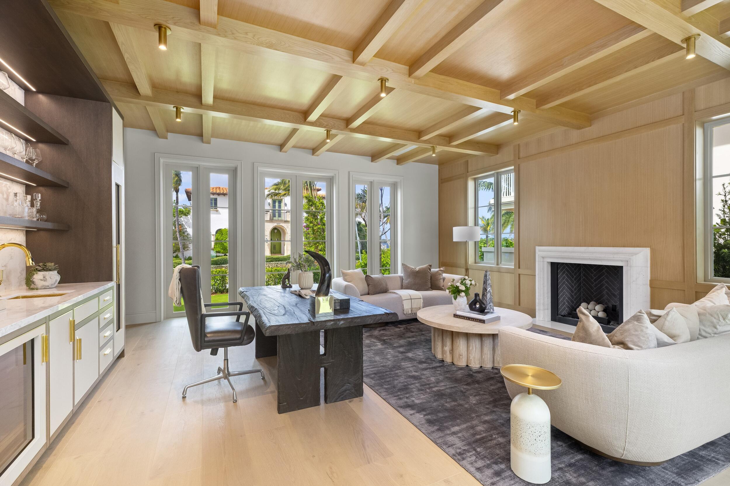 122 Bloomfield Drive