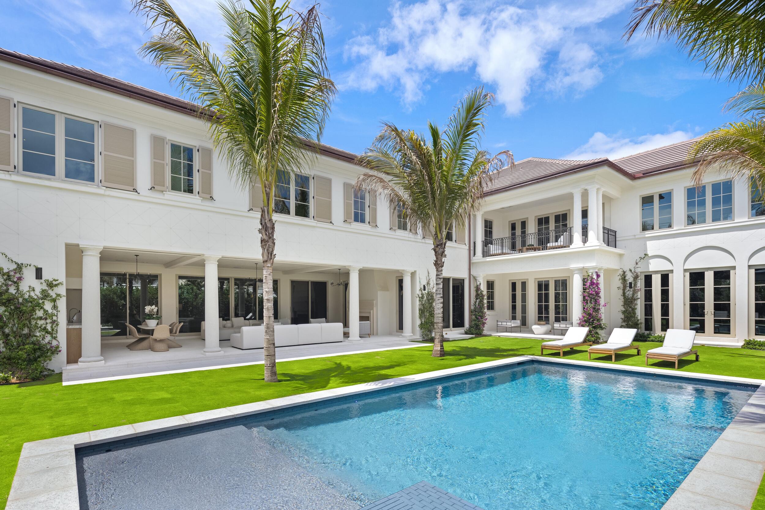 122 Bloomfield Drive