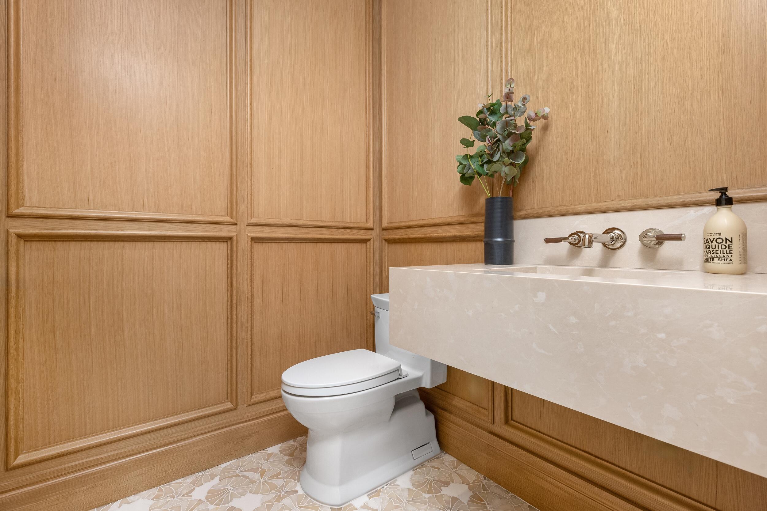 122 Bloomfield Drive