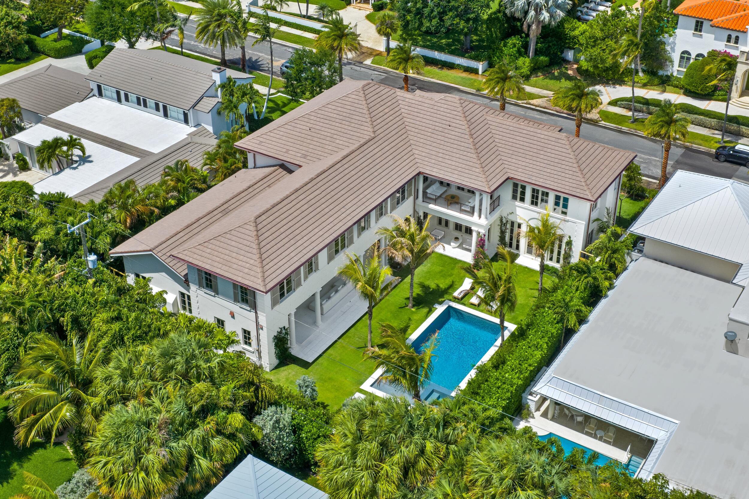 122 Bloomfield Drive