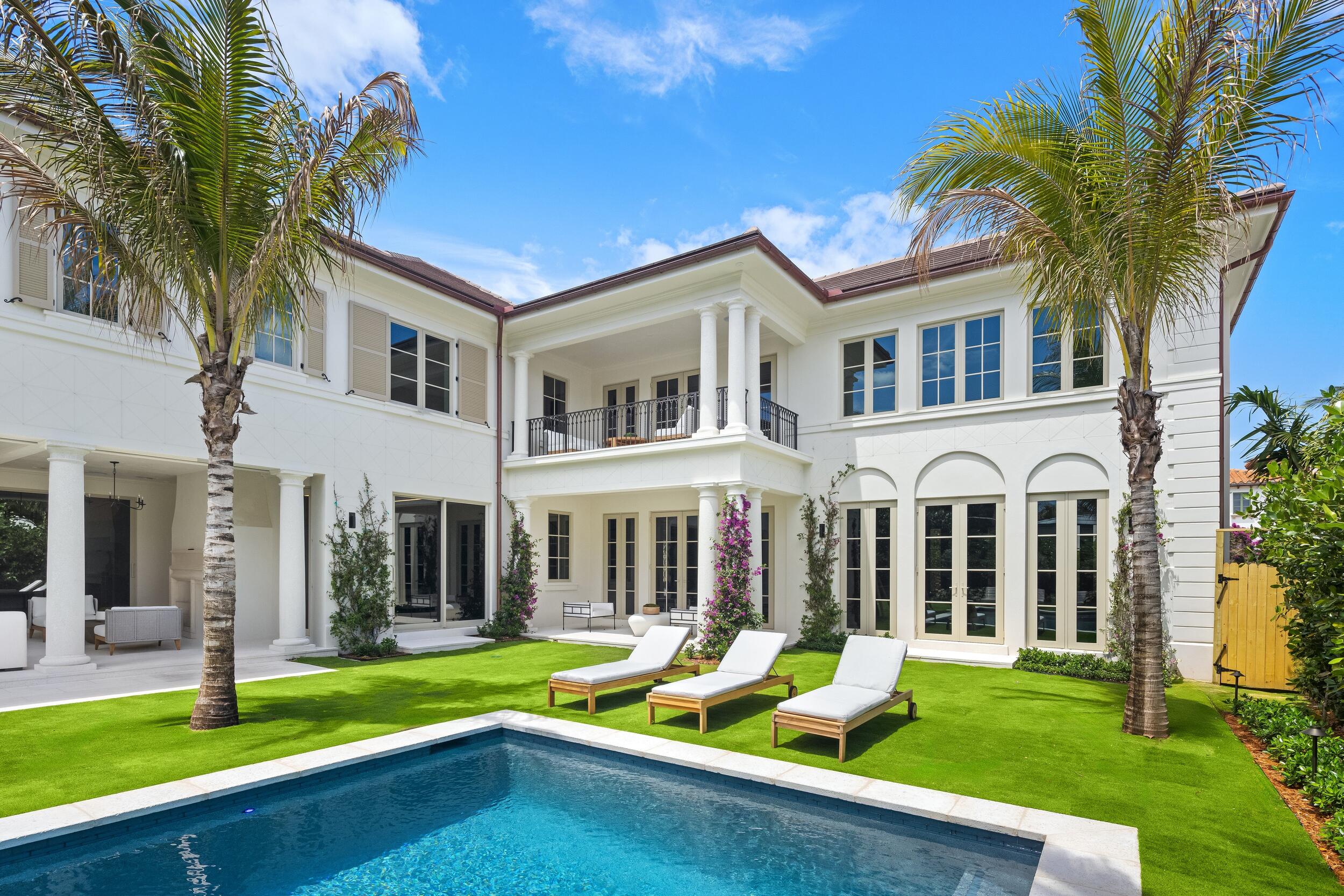 122 Bloomfield Drive