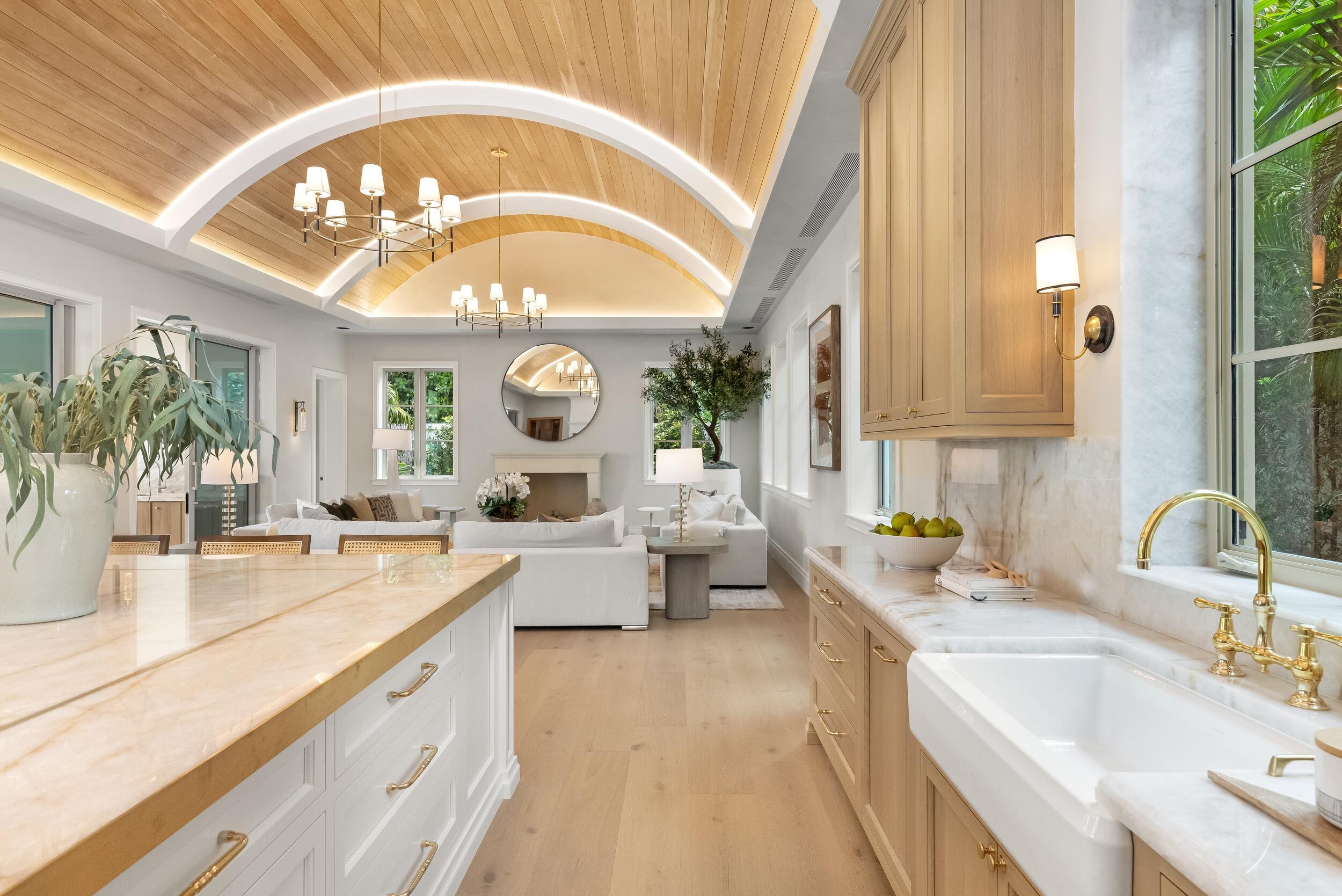 122 Bloomfield Drive