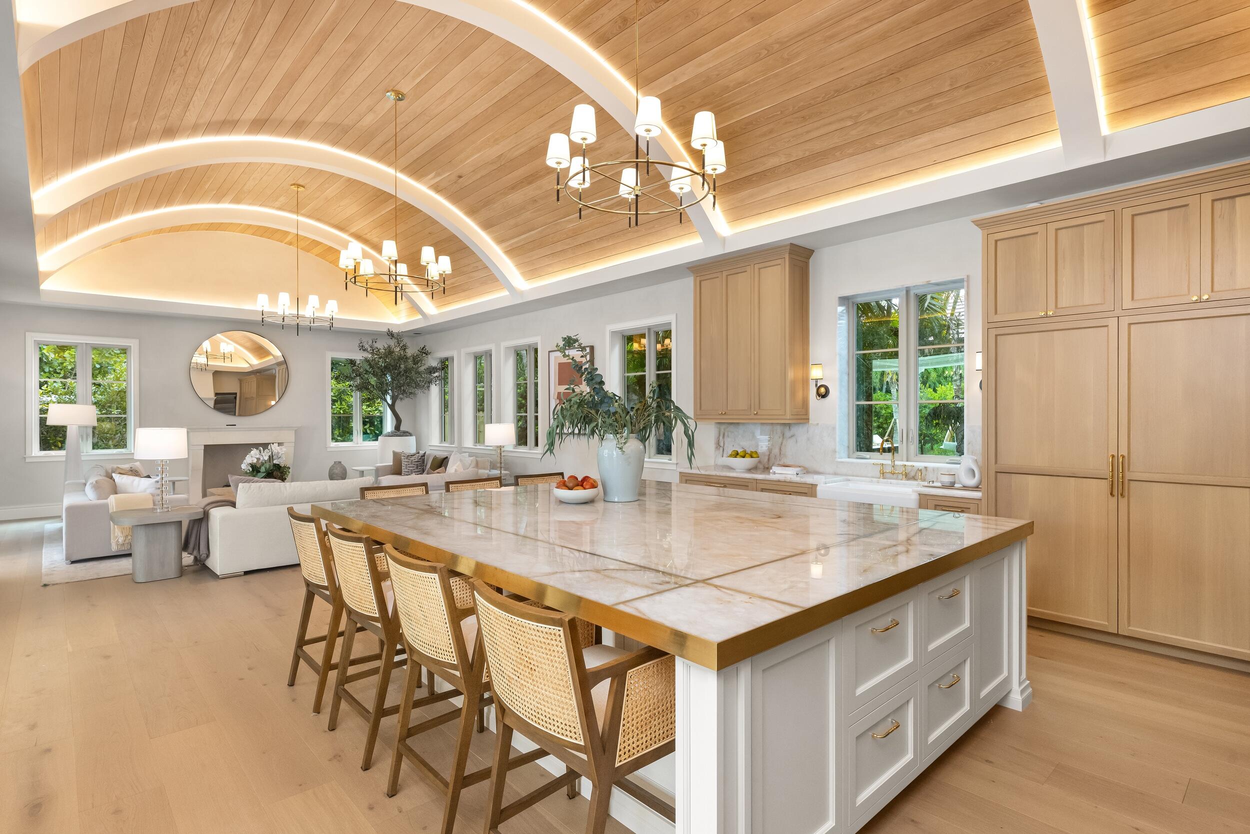 122 Bloomfield Drive