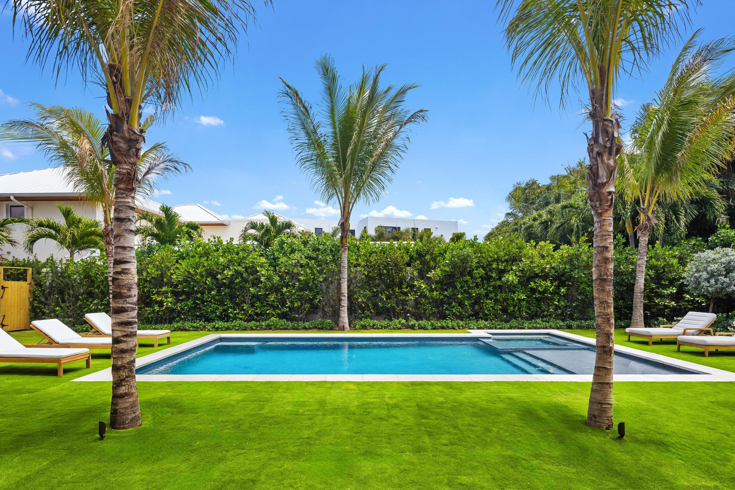 122 Bloomfield Drive