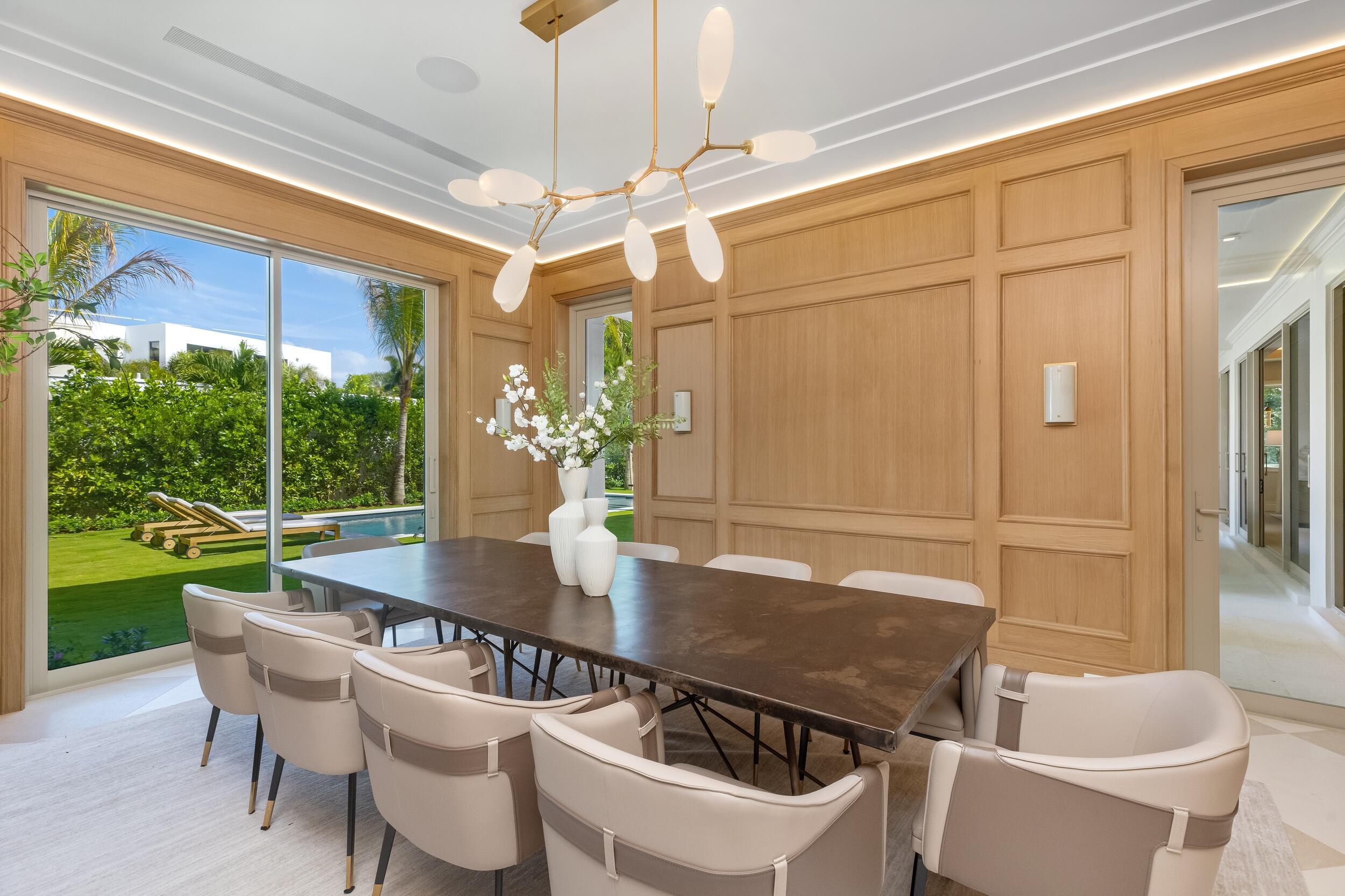 122 Bloomfield Drive