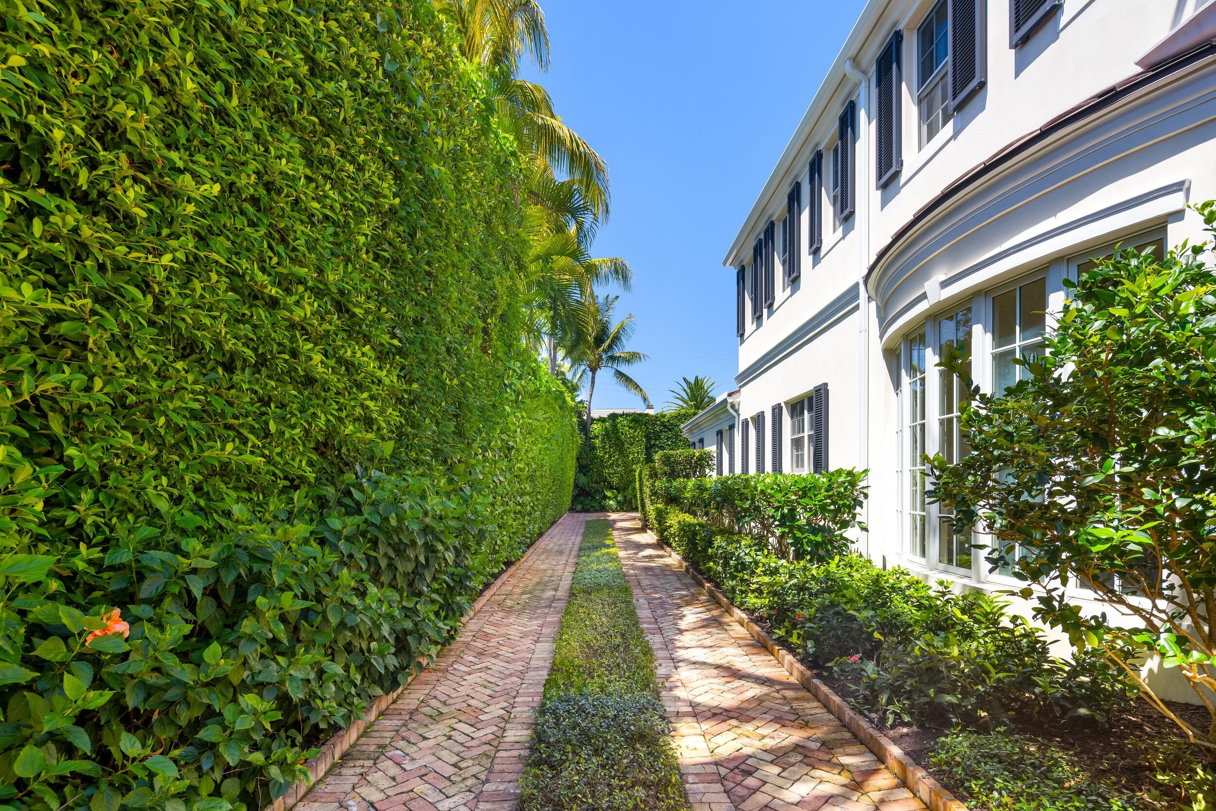 231 Coral Lane