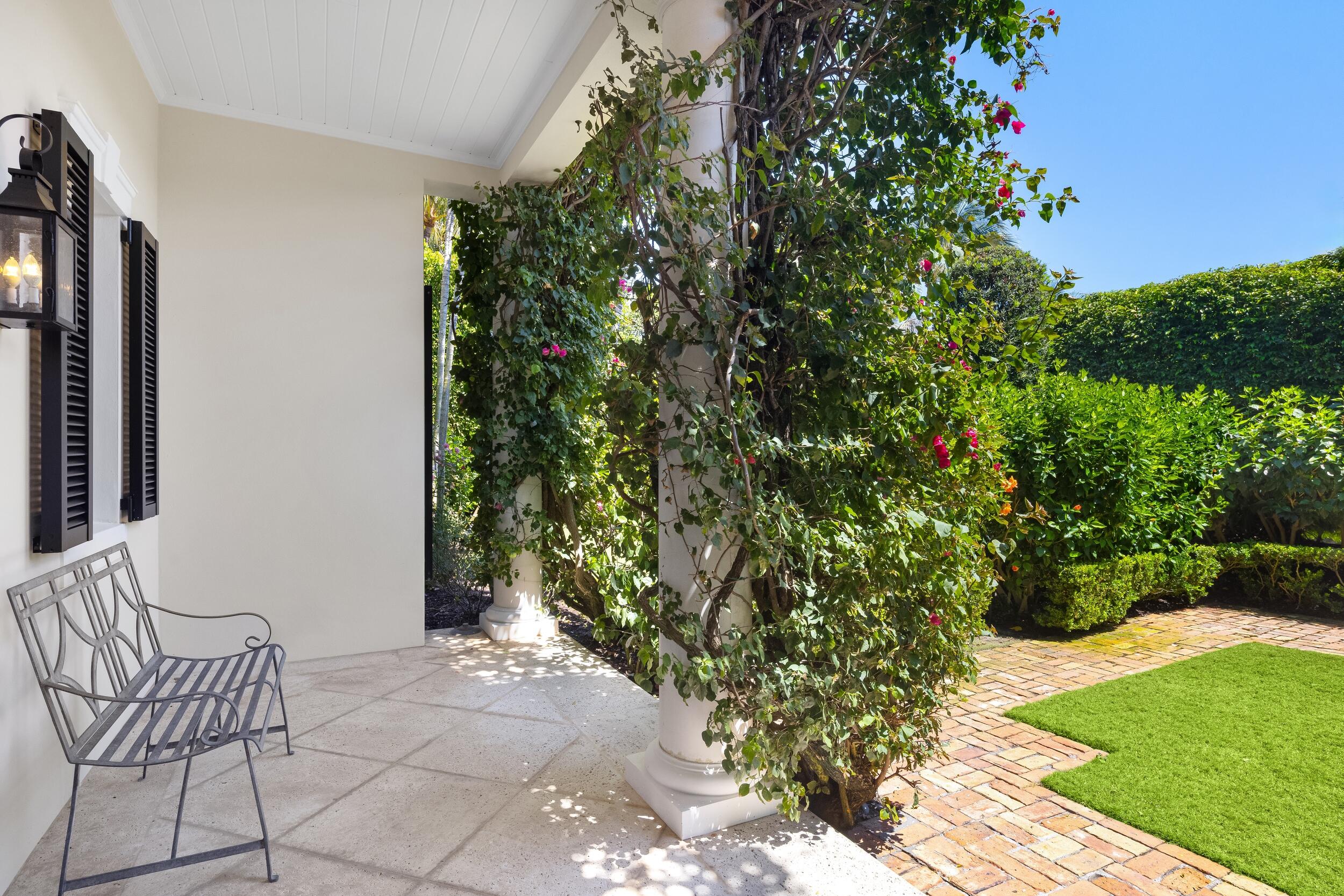 231 Coral Lane