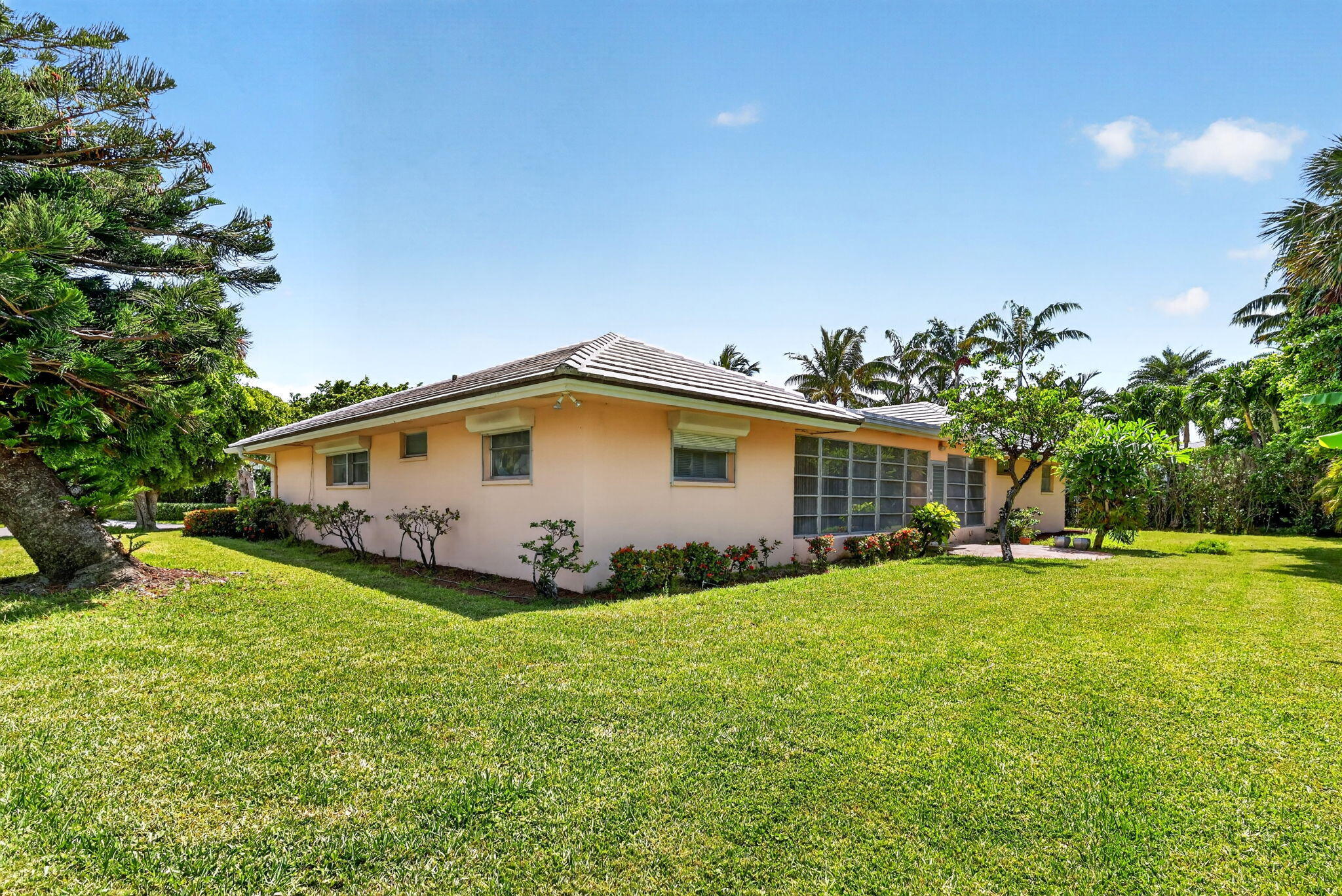 217 Plantation Road