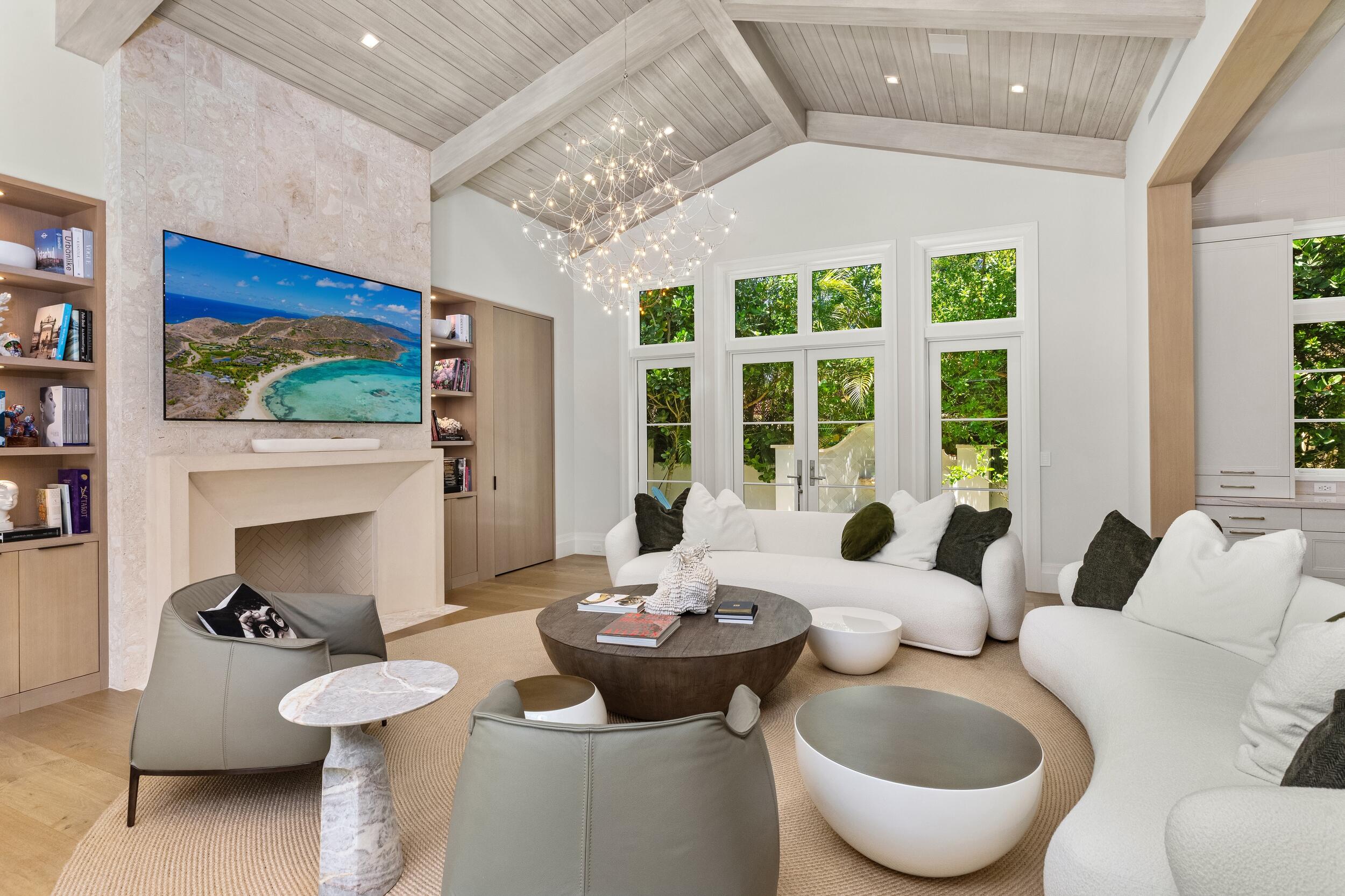 220 Jungle Road