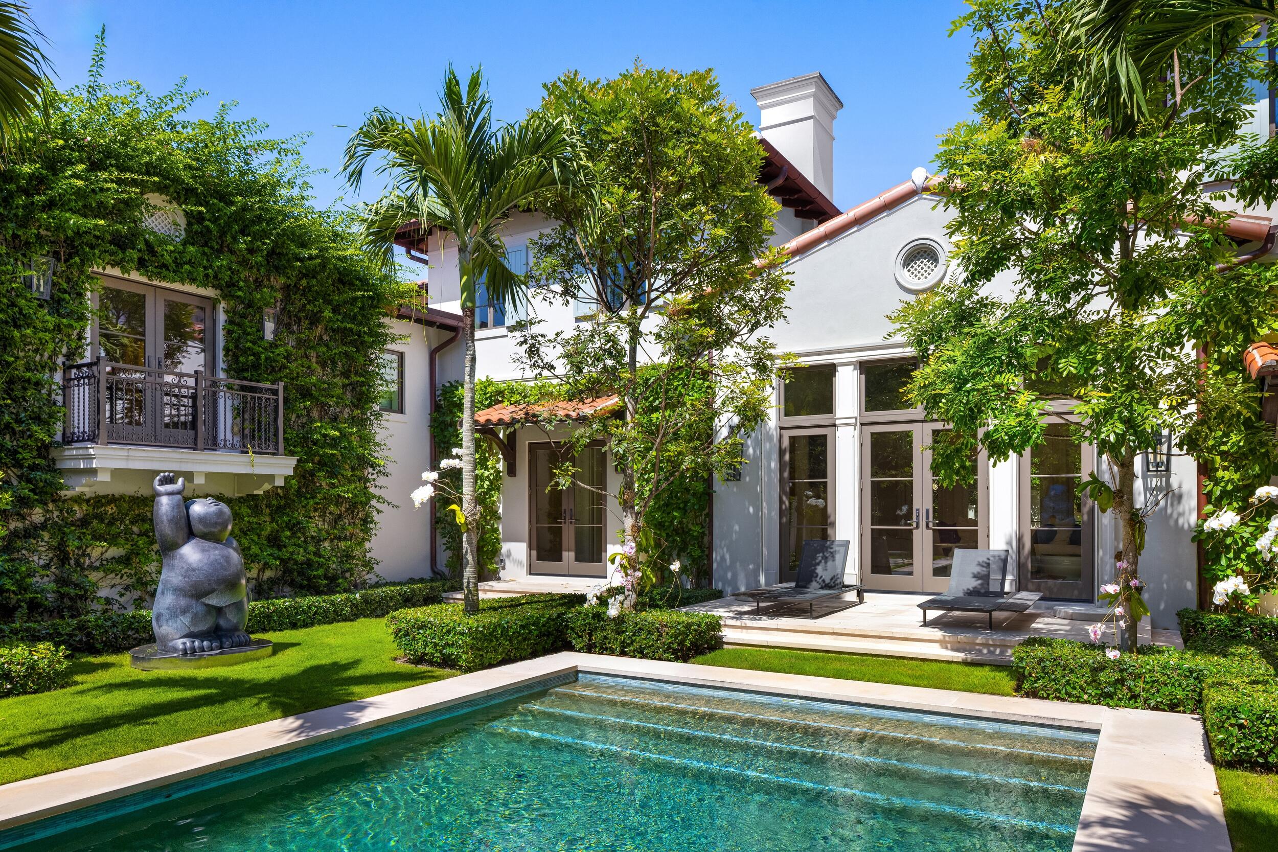 220 Jungle Road