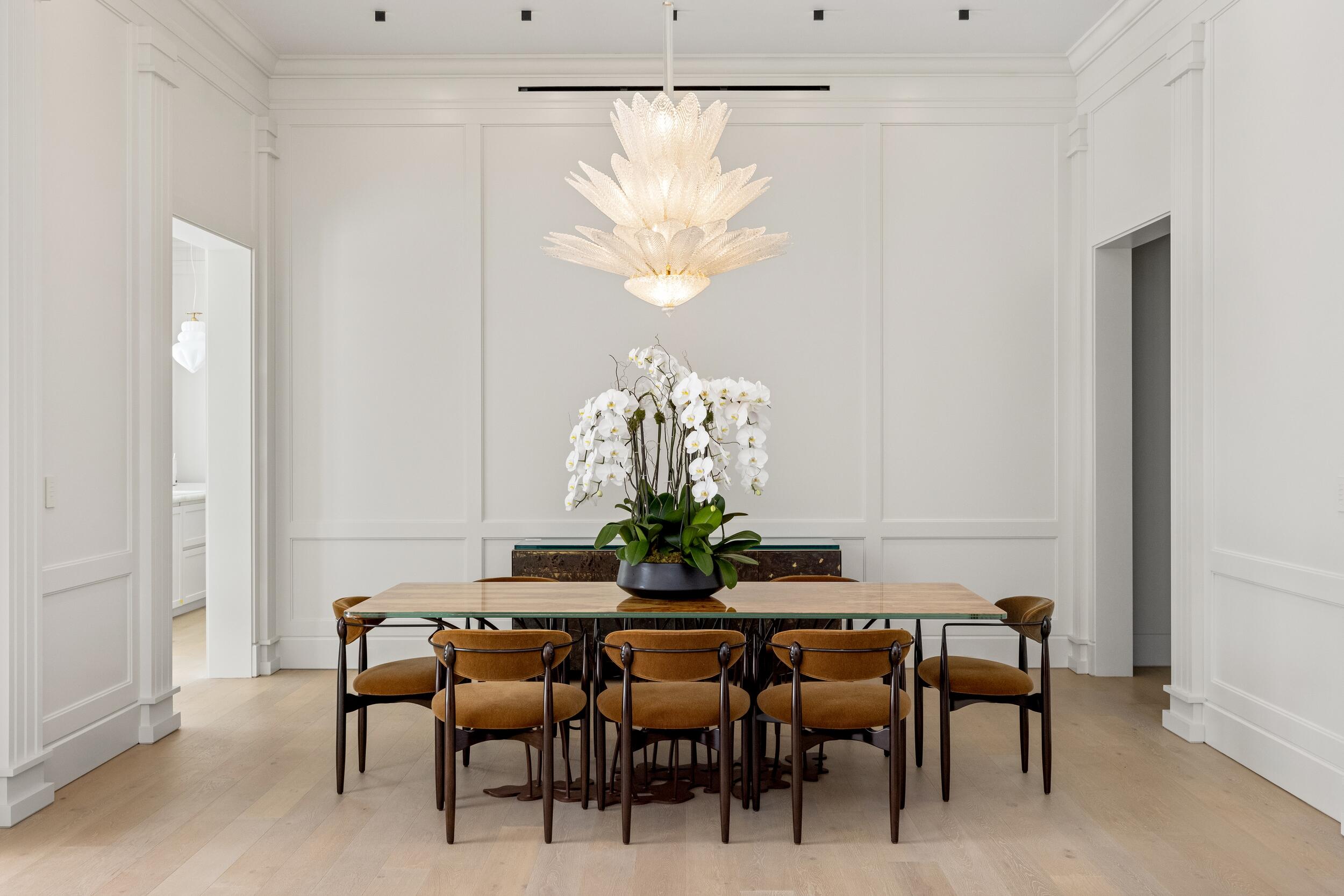 200 Regents Park Road