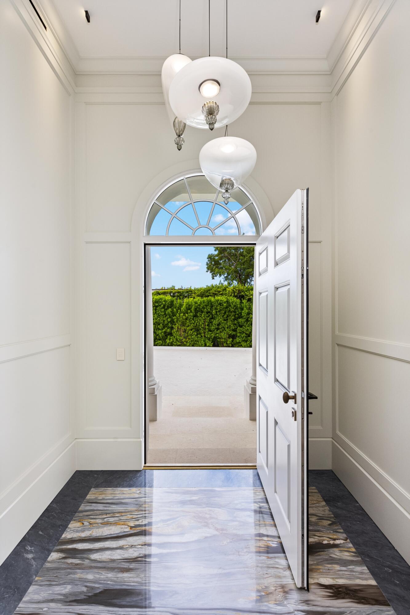 200 Regents Park Road