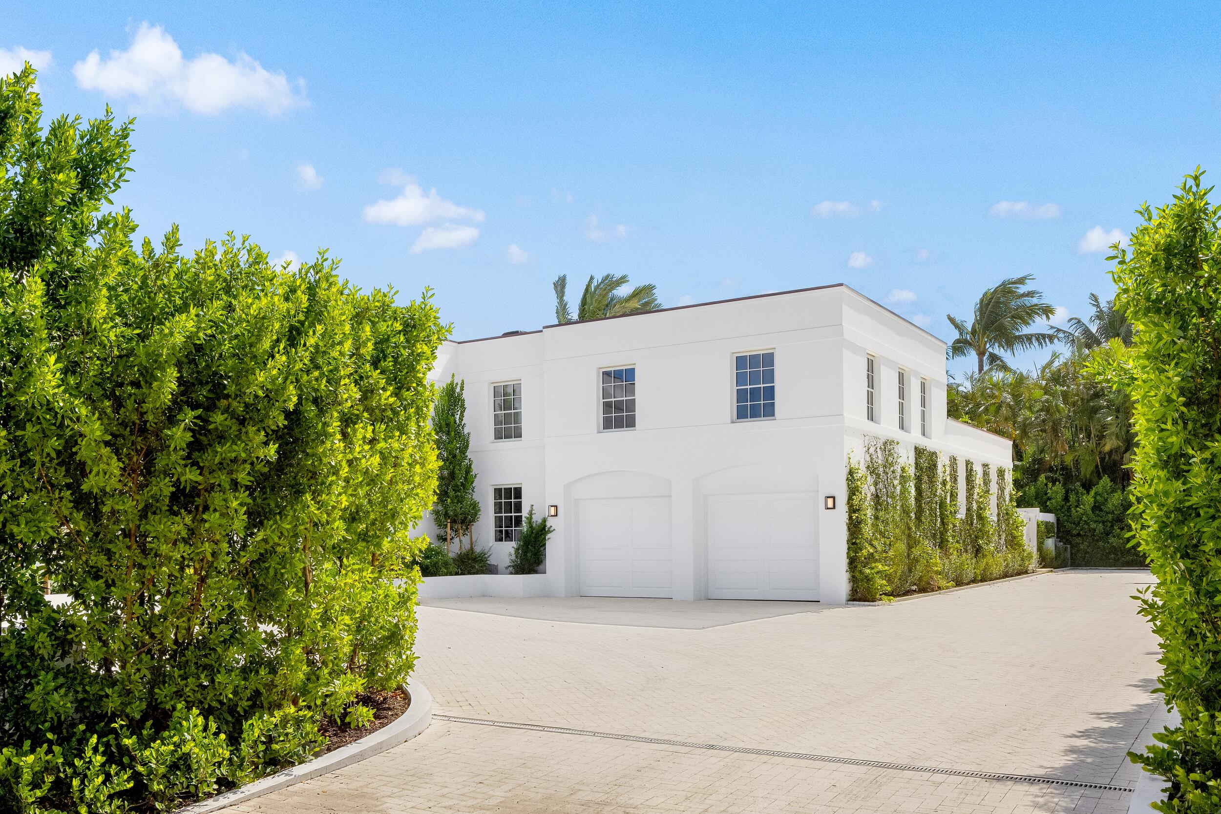 200 Regents Park Road