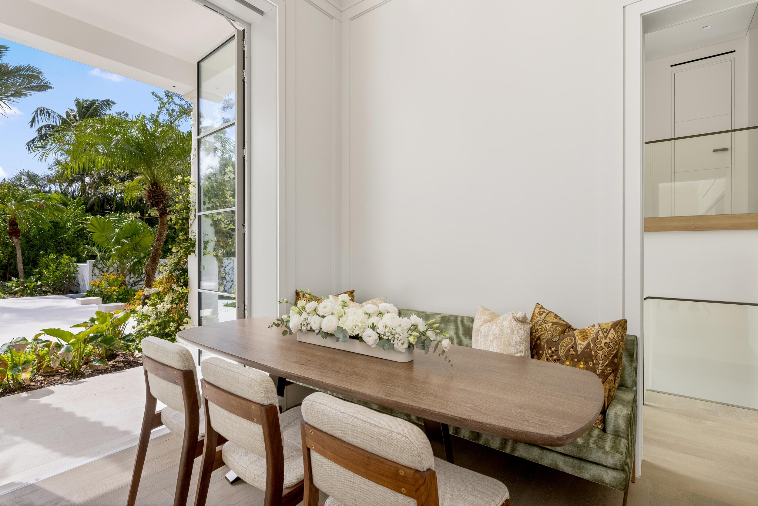 200 Regents Park Road