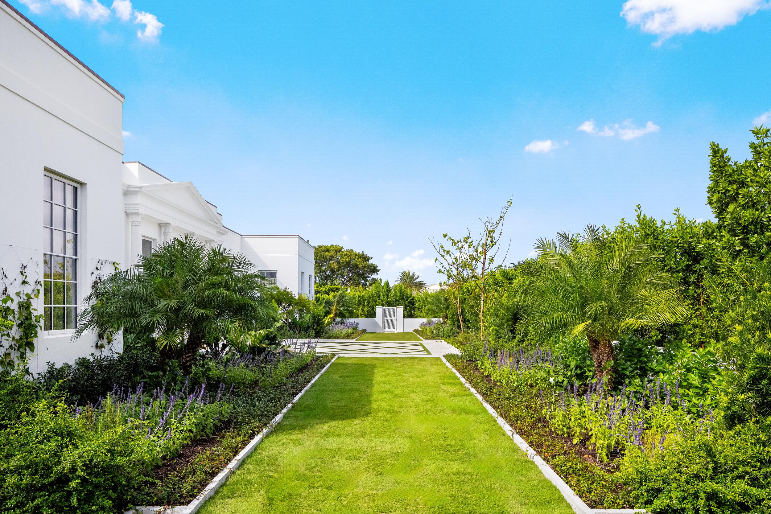 200 Regents Park Road