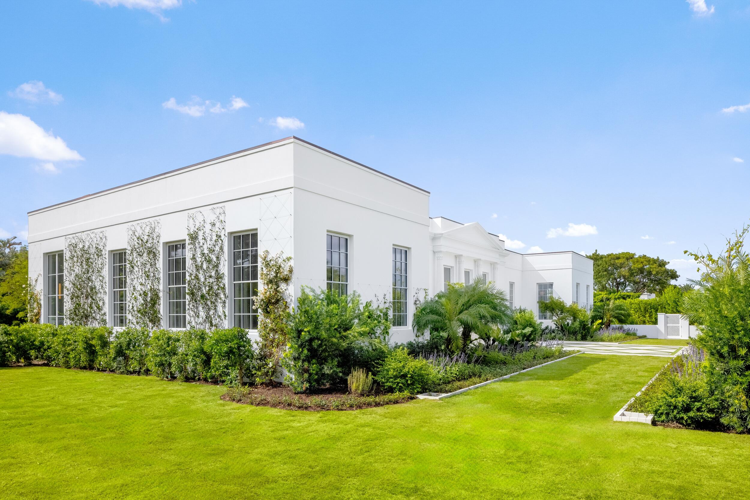 200 Regents Park Road