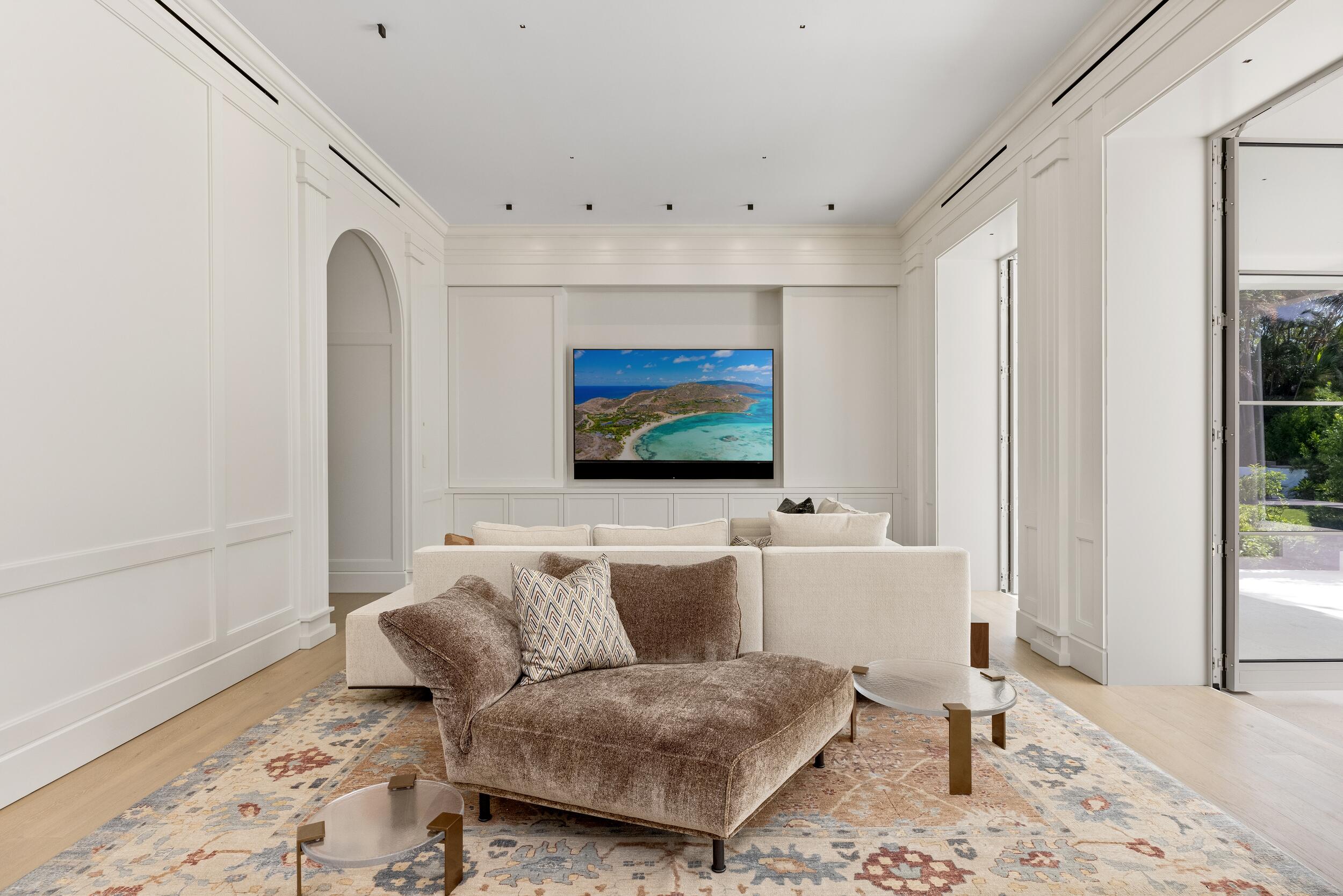 200 Regents Park Road