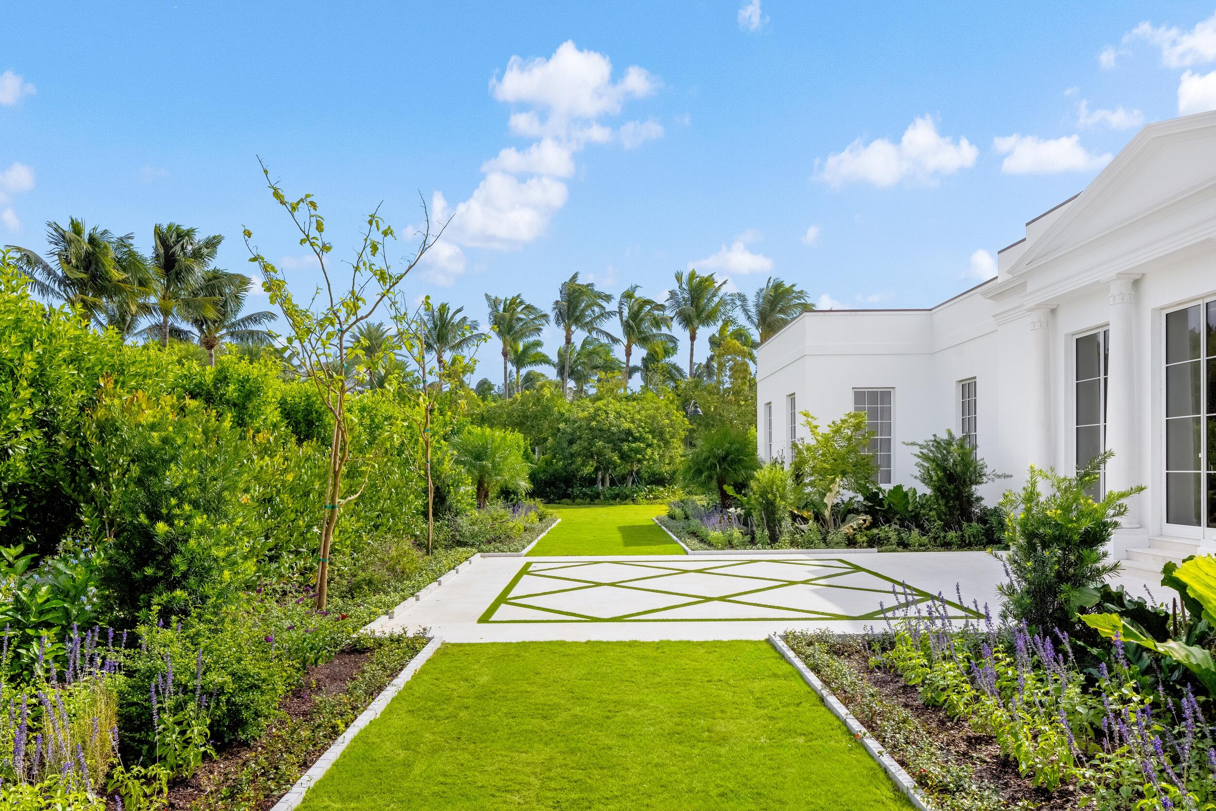 200 Regents Park Road