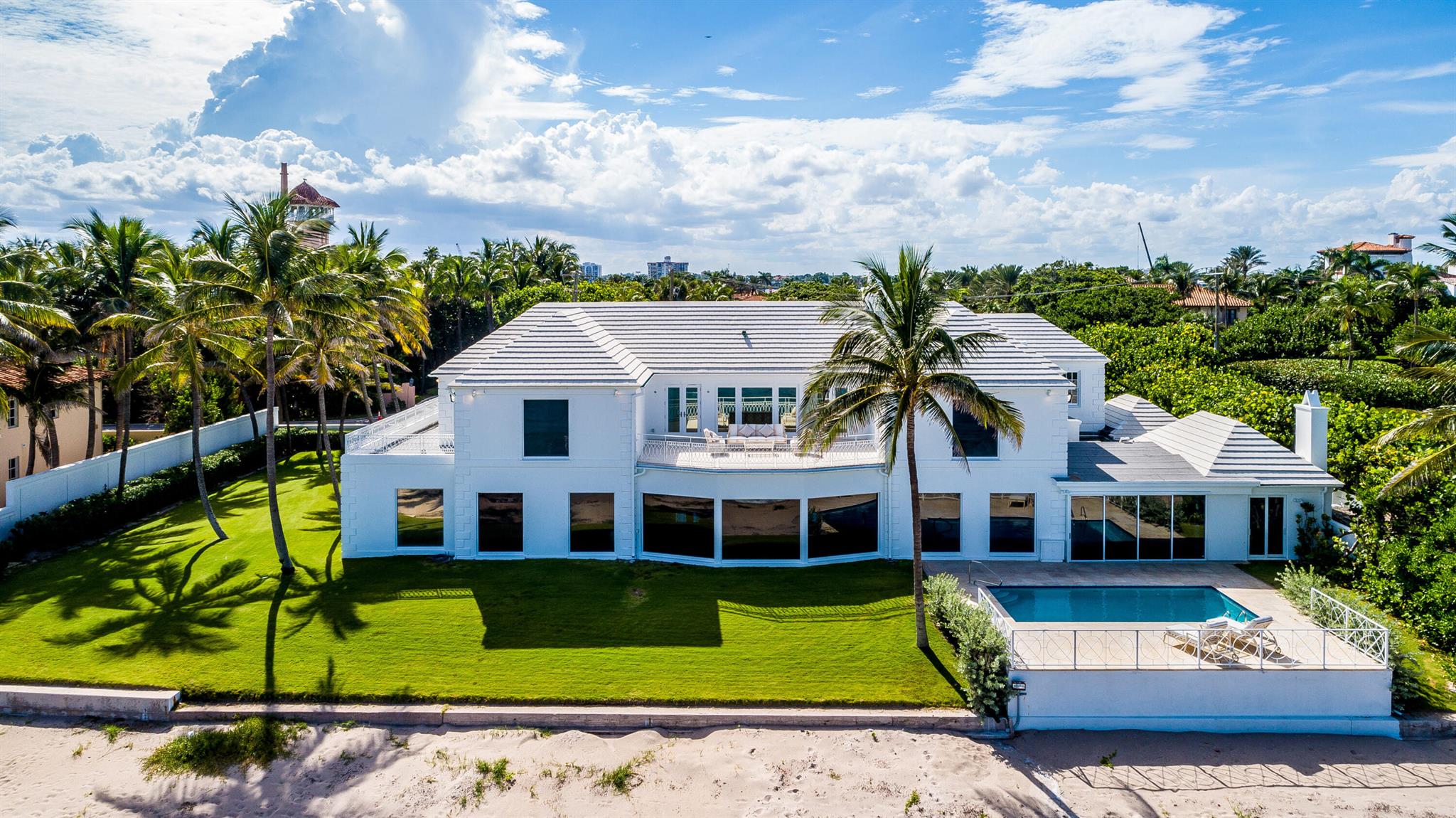 1125 S Ocean Boulevard