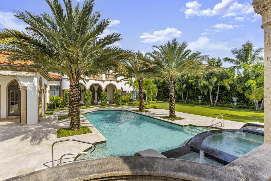 Estate Section Classic