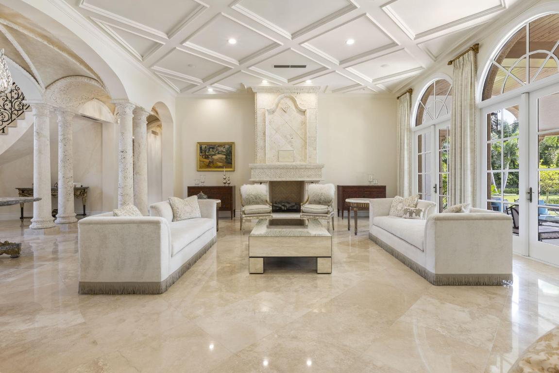 Estate Section Classic