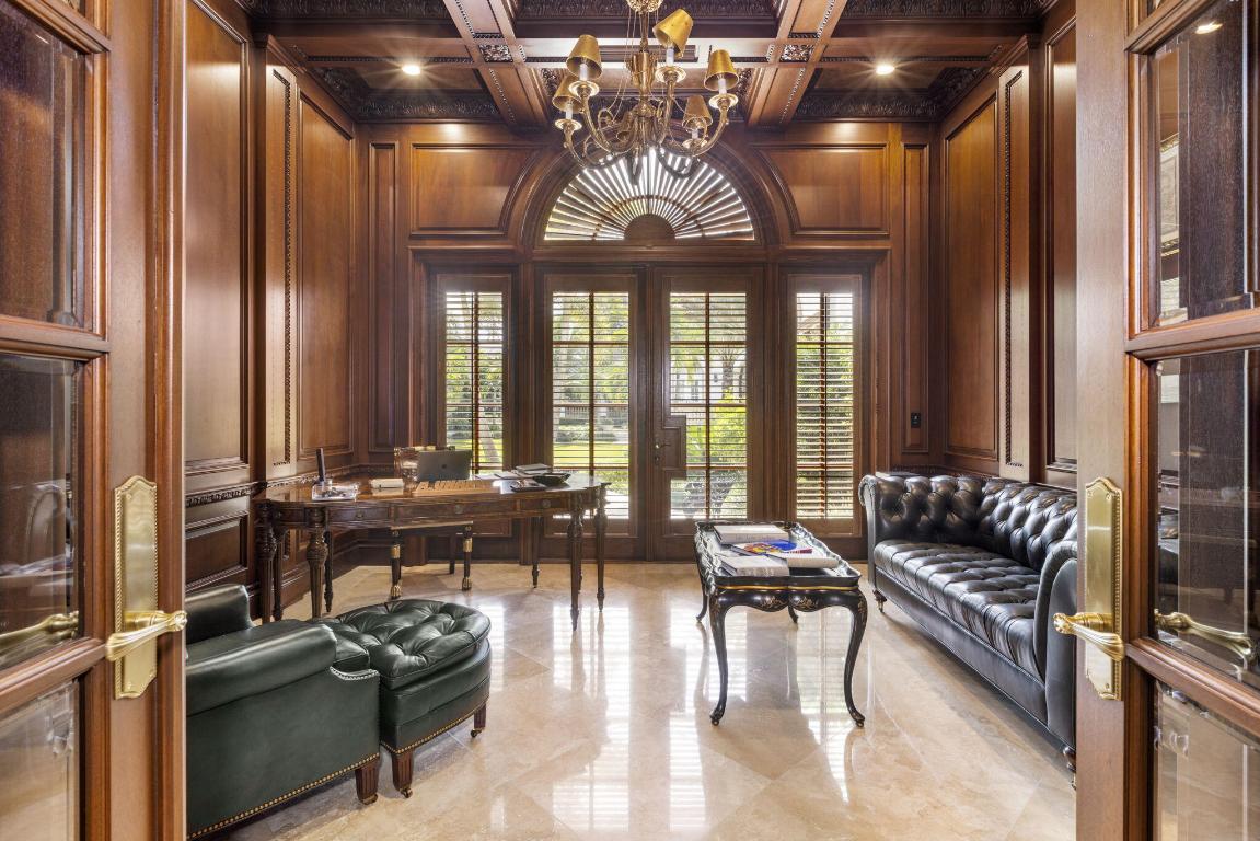 Estate Section Classic