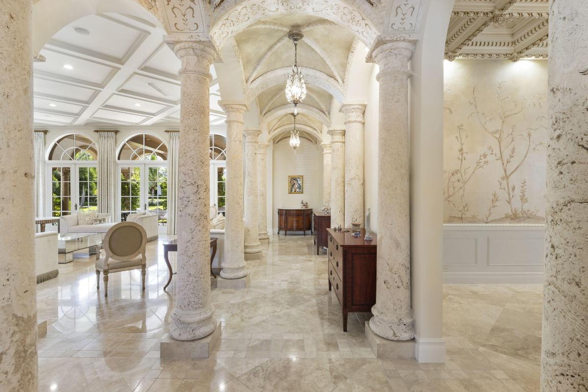 Estate Section Classic