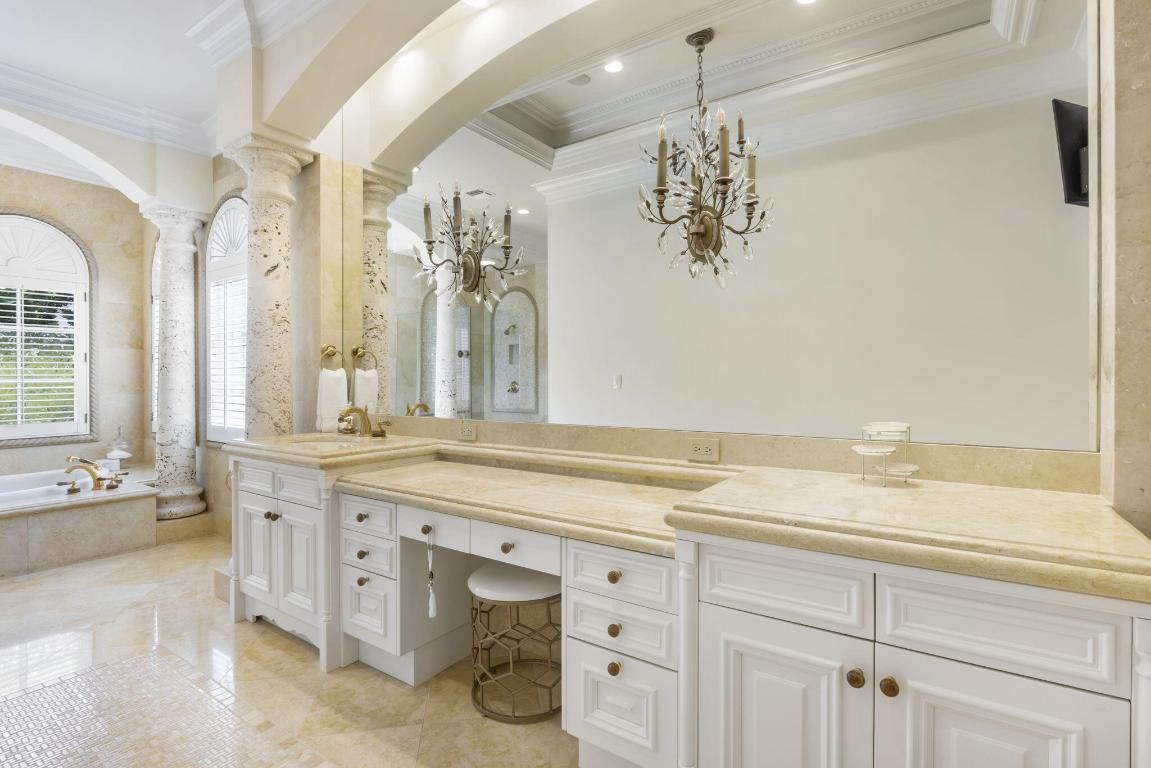 Estate Section Classic