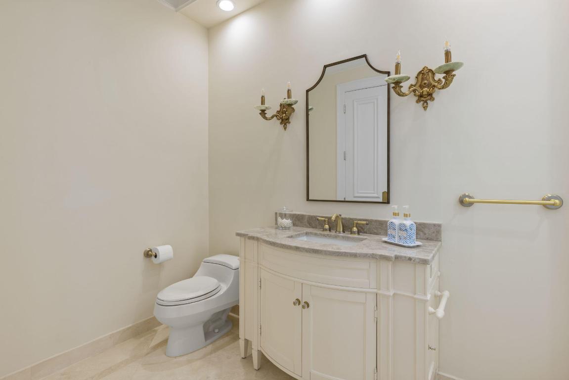 Estate Section Classic