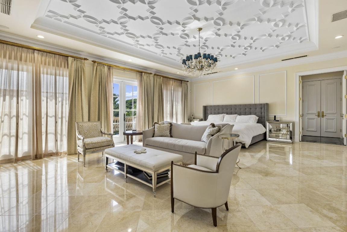 Estate Section Classic