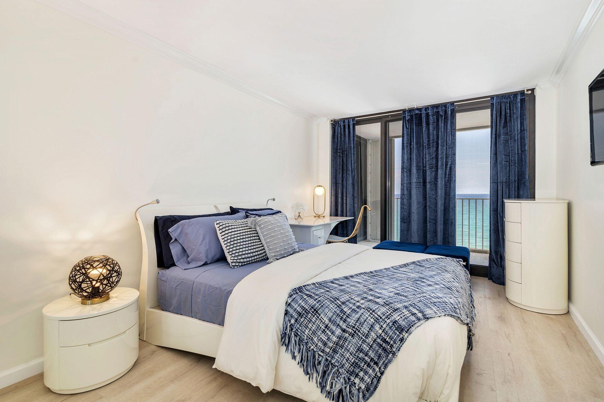 3590 S Ocean Boulevard 905