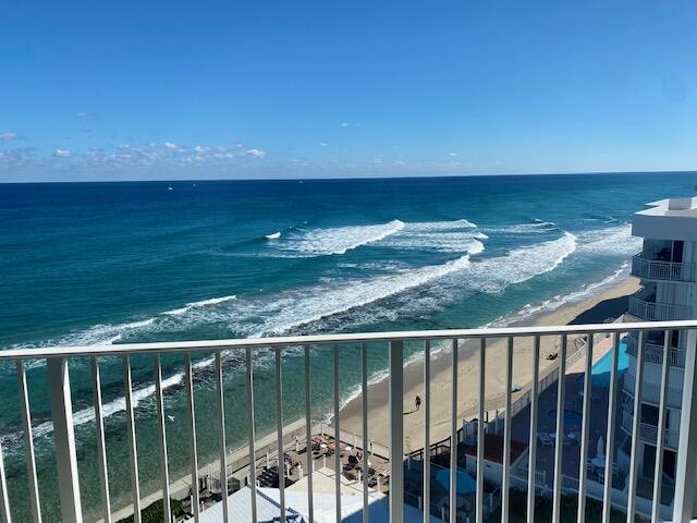 3590 S Ocean Boulevard 905