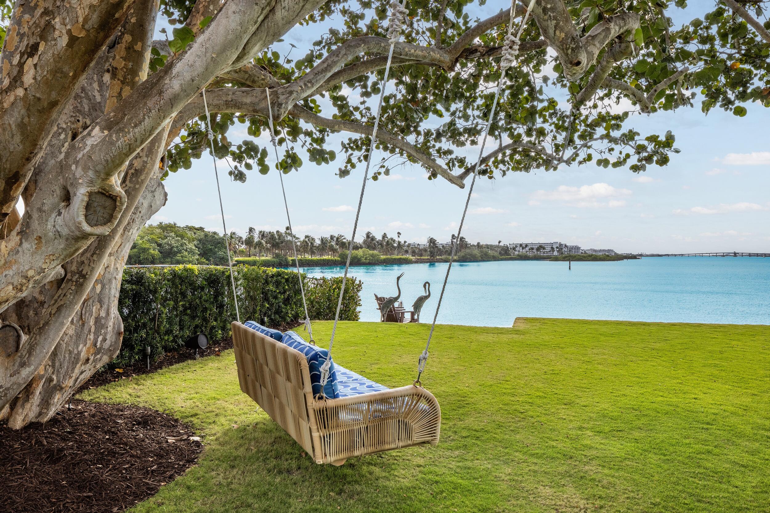 2315 Ibis Isle Road S