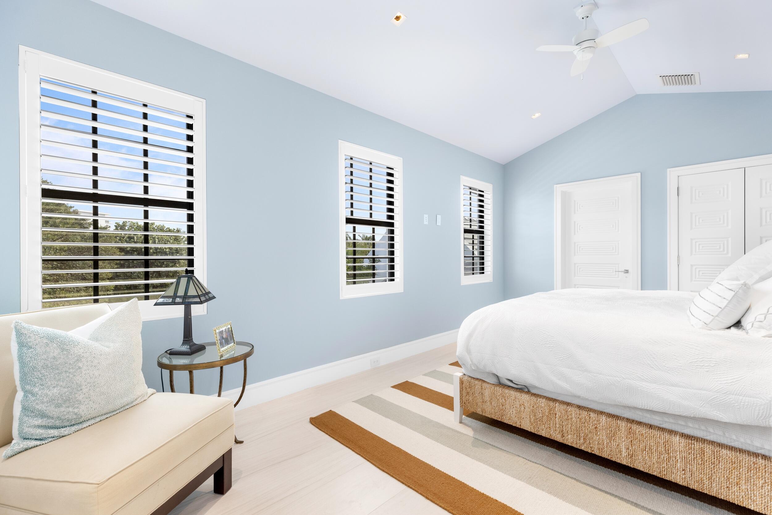 2315 Ibis Isle Road S