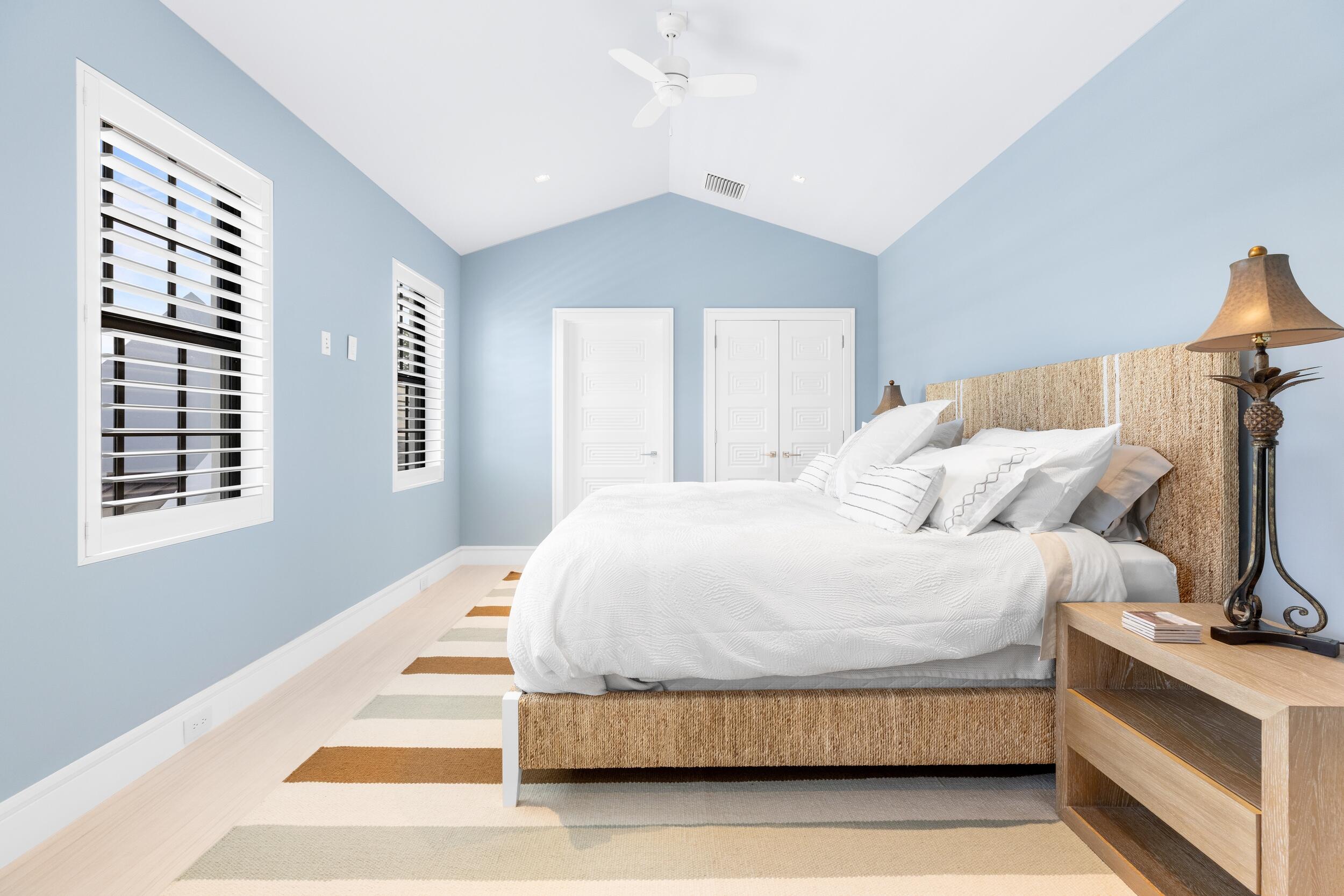 2315 Ibis Isle Road S