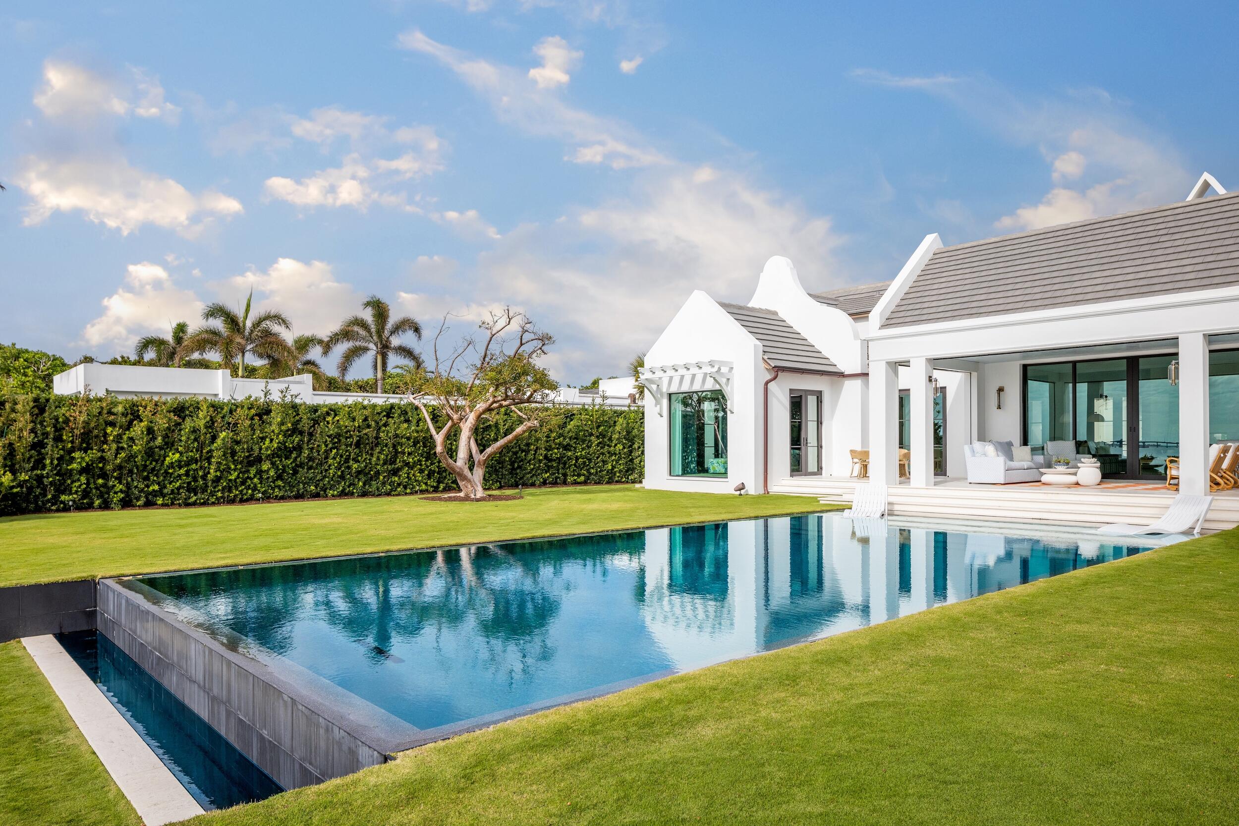 2315 Ibis Isle Road S