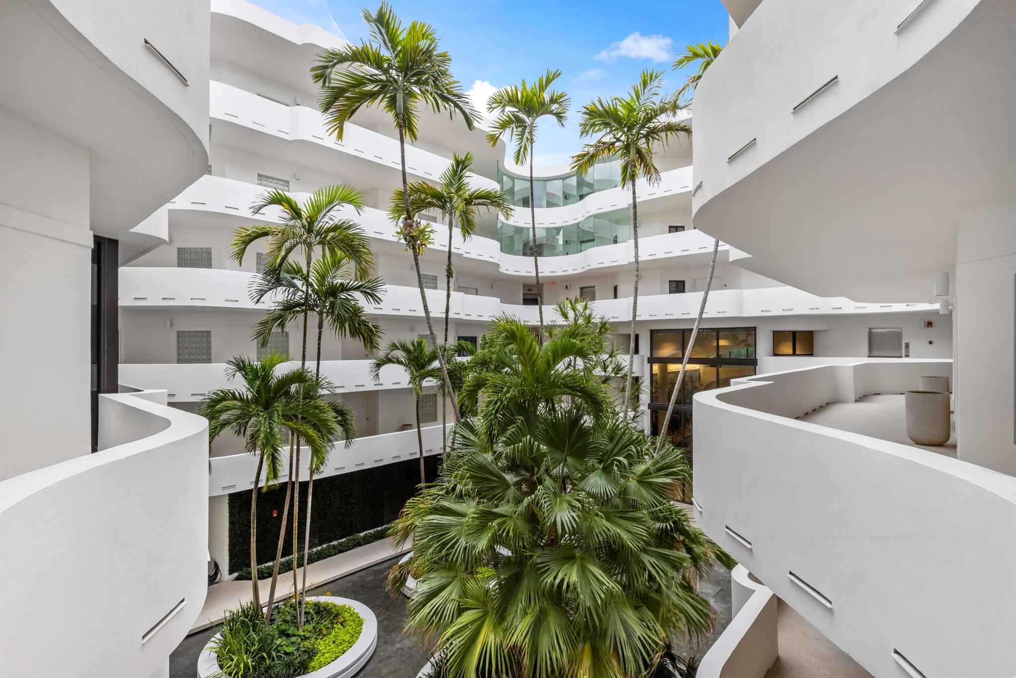 2000 S Ocean Boulevard 201n